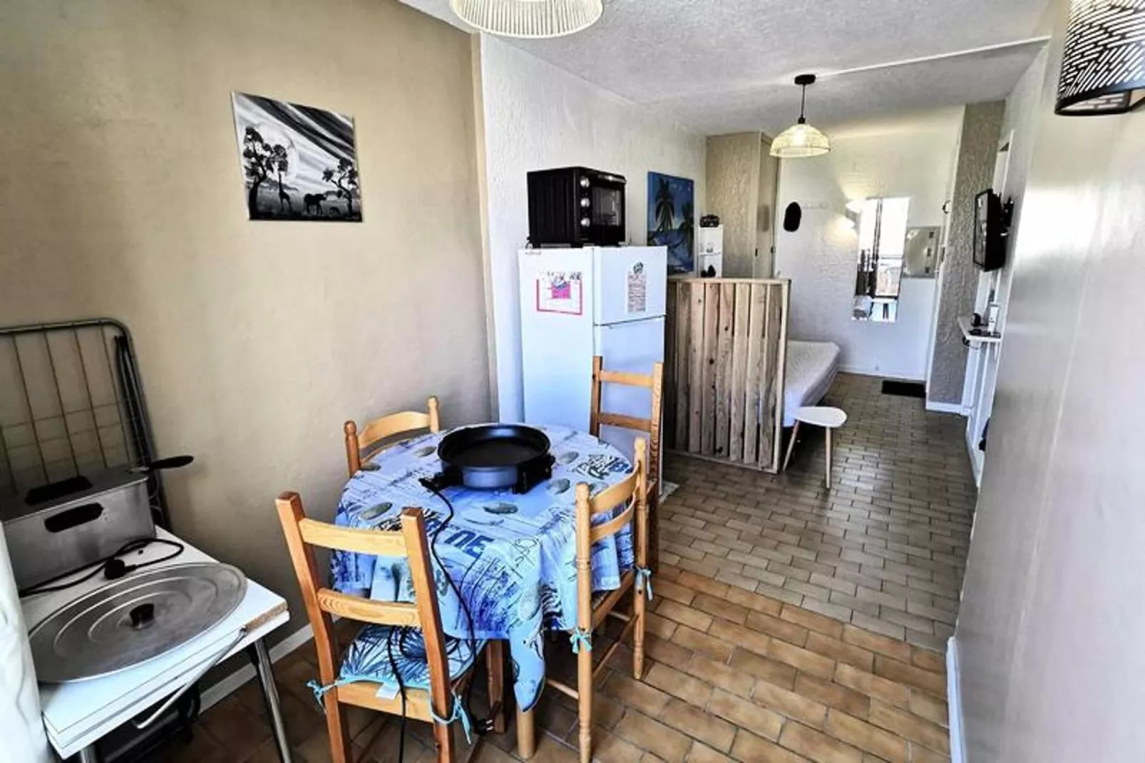 Résidence Les Arenes-Dining room