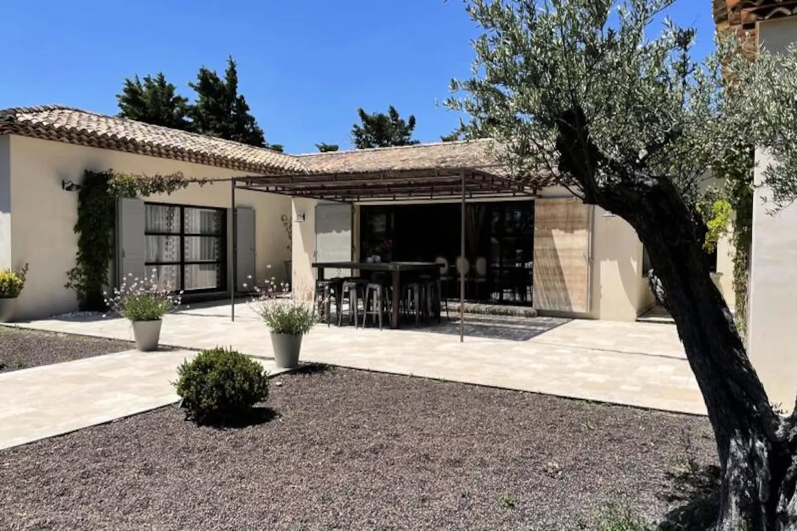 Belle Villa Contemporaine, Piscine Et Grand Jardin-Image-tags.