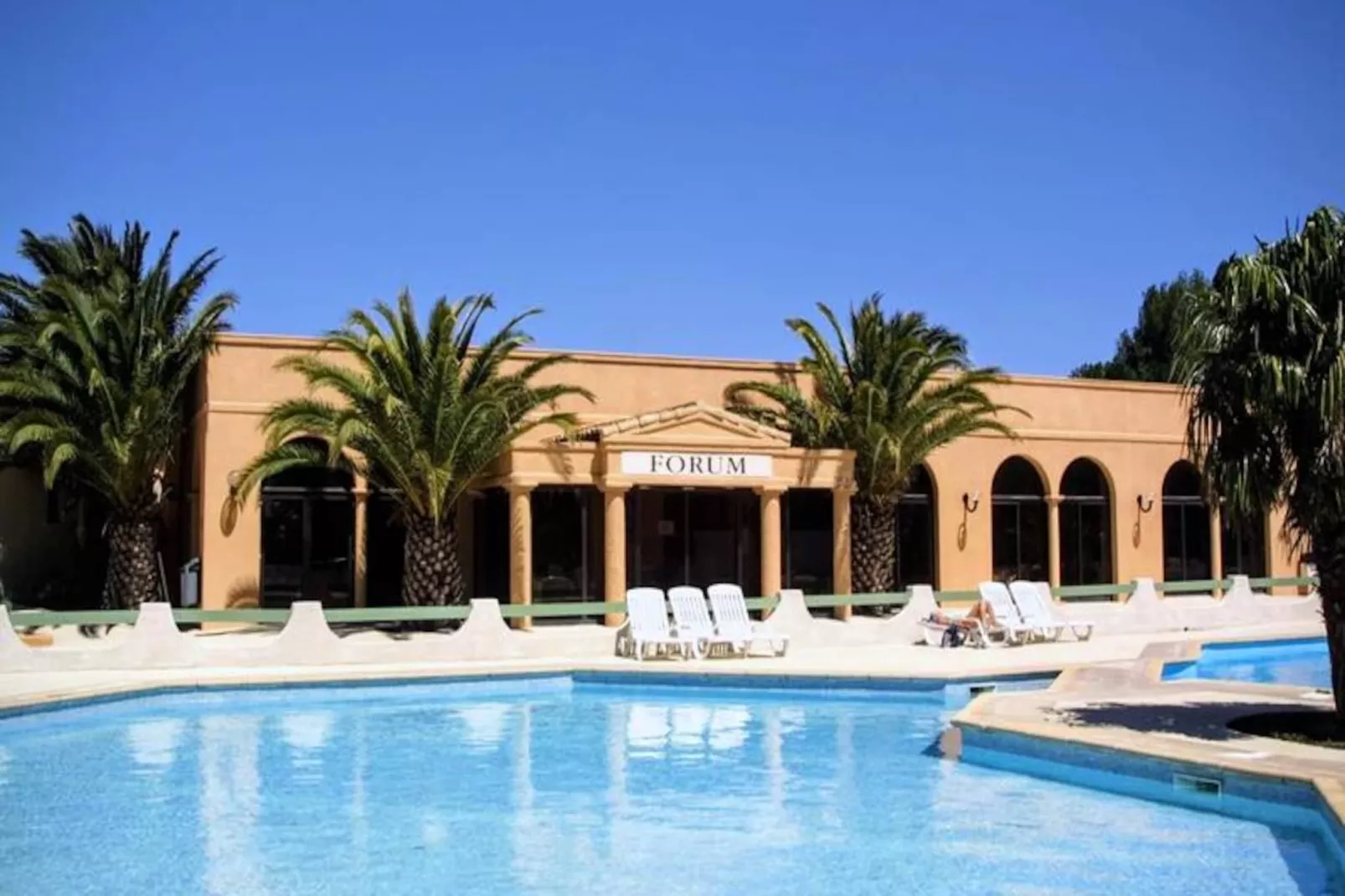 SOWELL HÔTELS L'Olivier****-Image-tags.