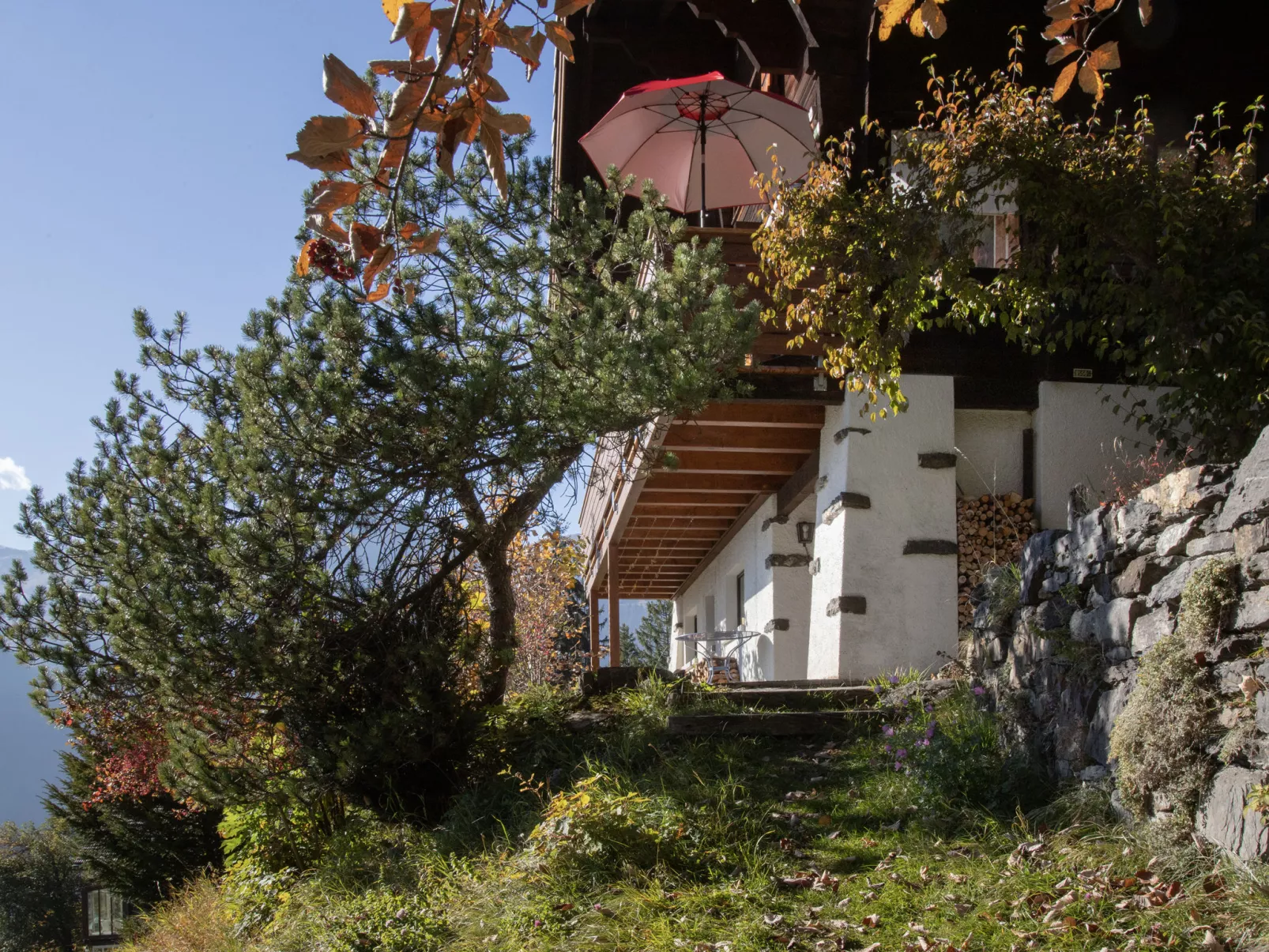 Jungfrau a d Ledi-Draußen