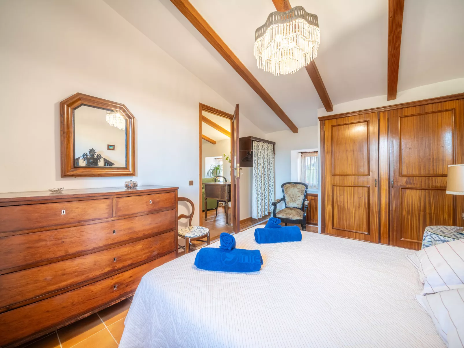 Son Estaras II-Drinnen