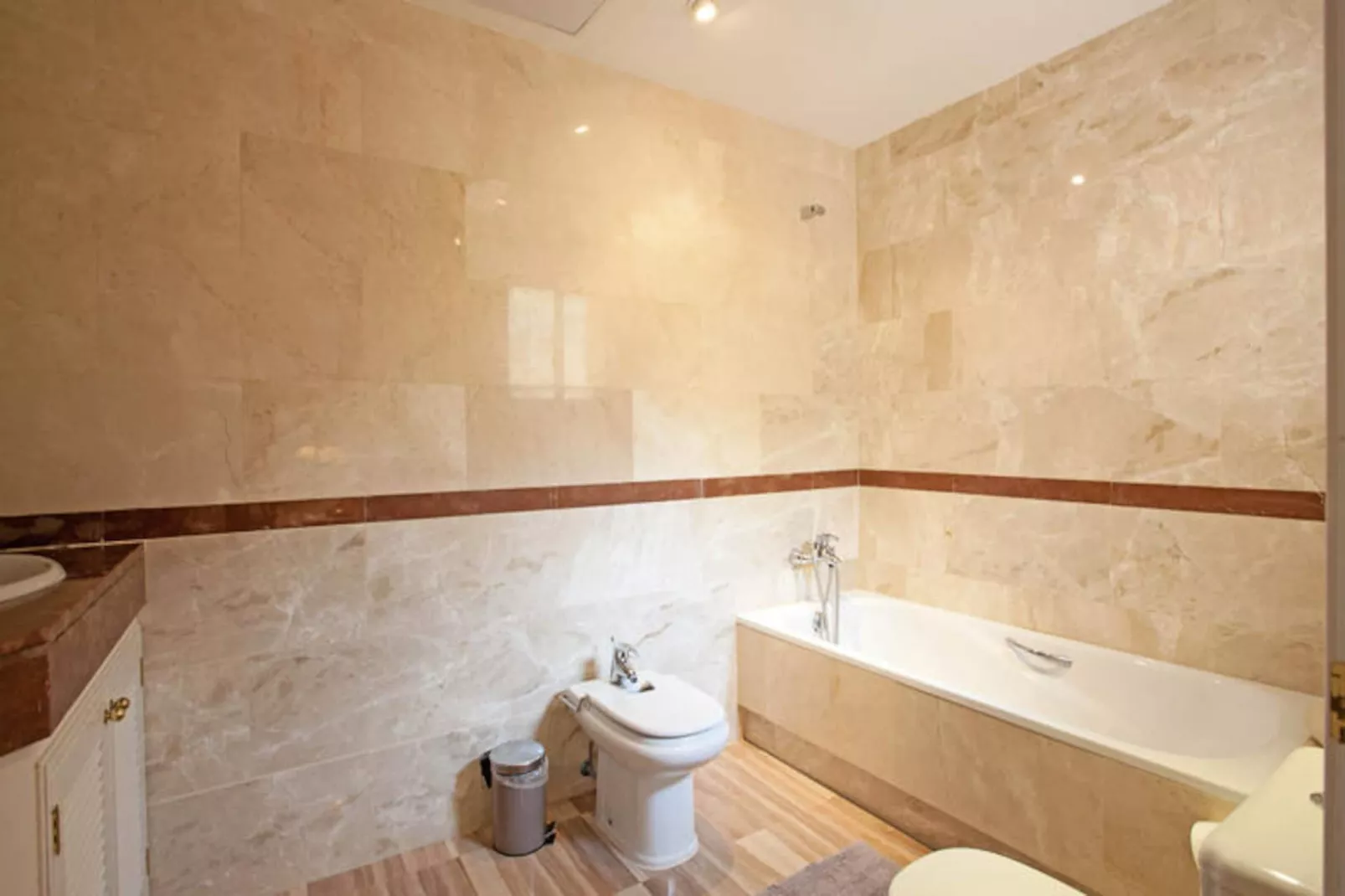 Appartements à Marbella-Image-tags.