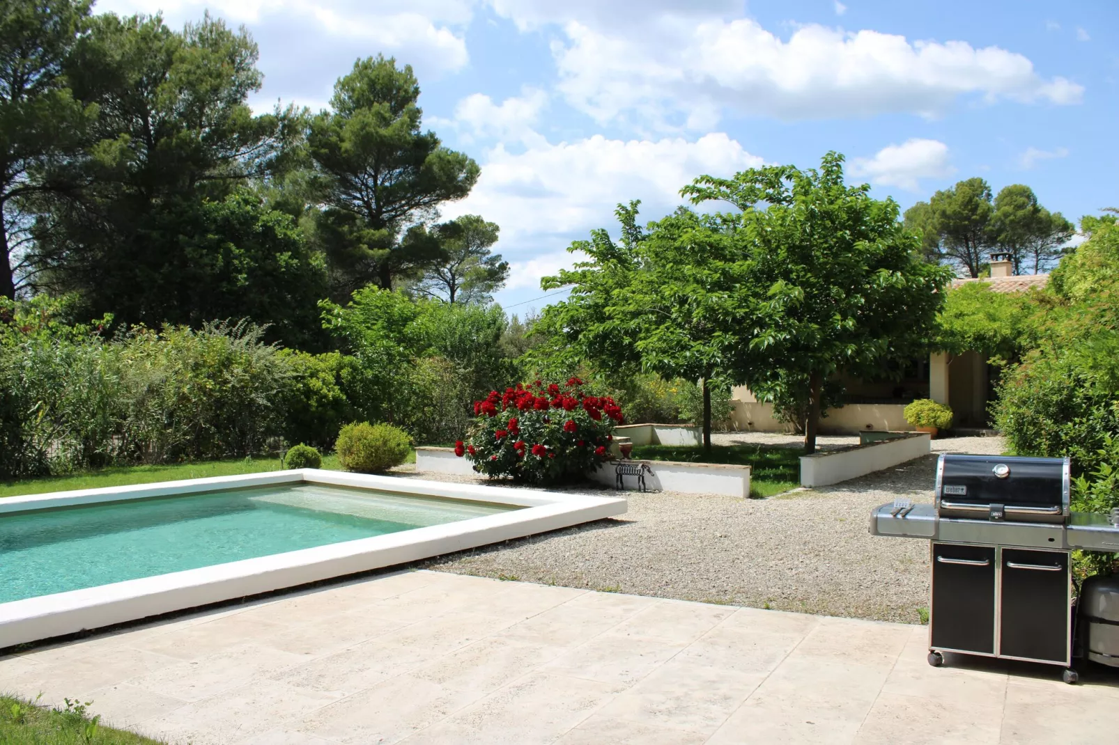 Clos de la colle-Pool