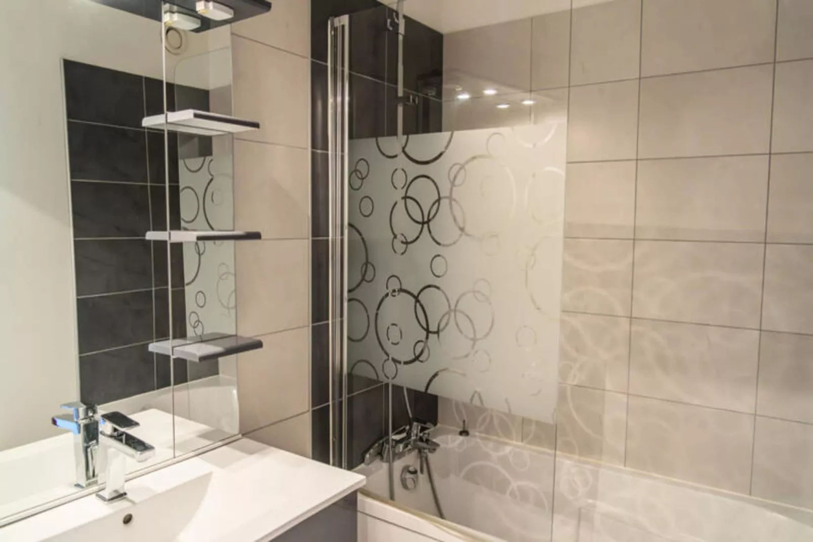 Résidence Le Belvedere - Bathroom