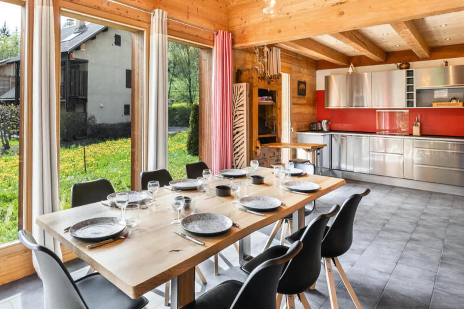 Résidence Marmottant-Außenbereich Sommer