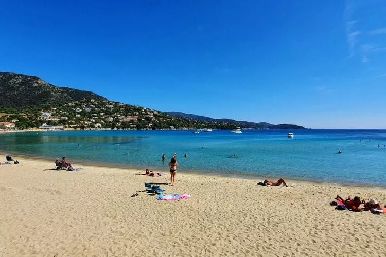 Domaine Anoutous Perry-Areas summer 1km