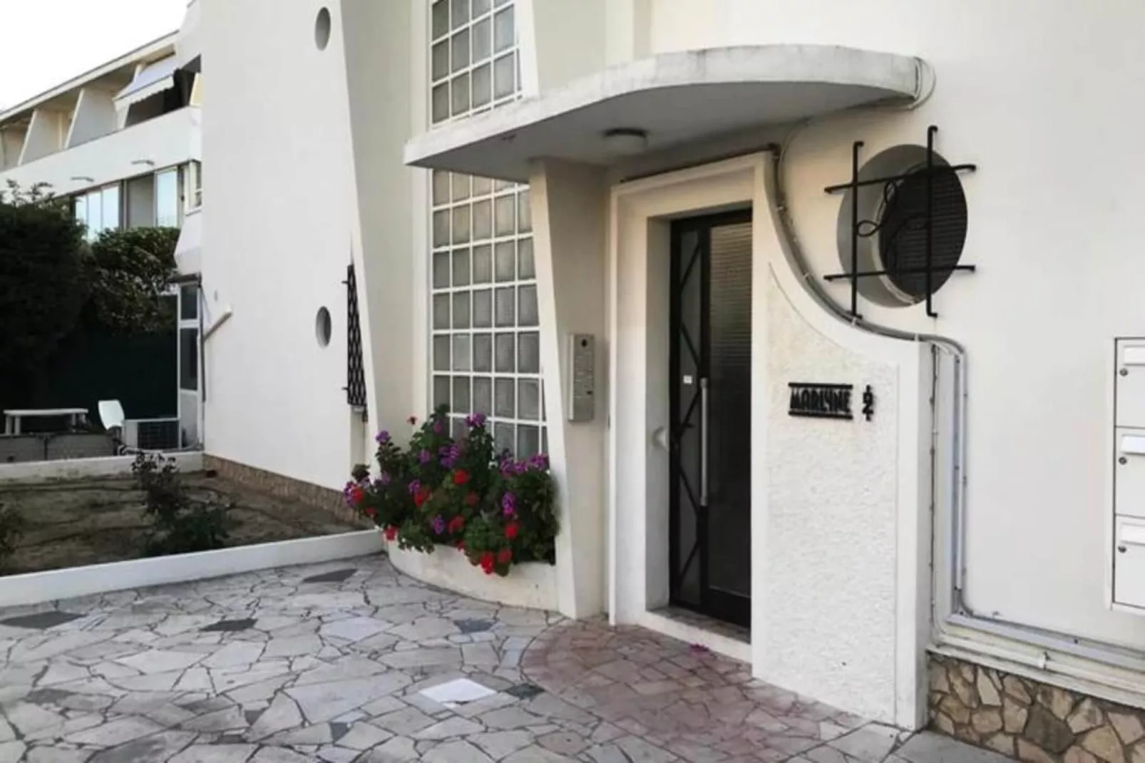 Résidence Studio Design Terrasse Et Plage &#9728;live In Marlyne&#9728;-Außenbereich Sommer