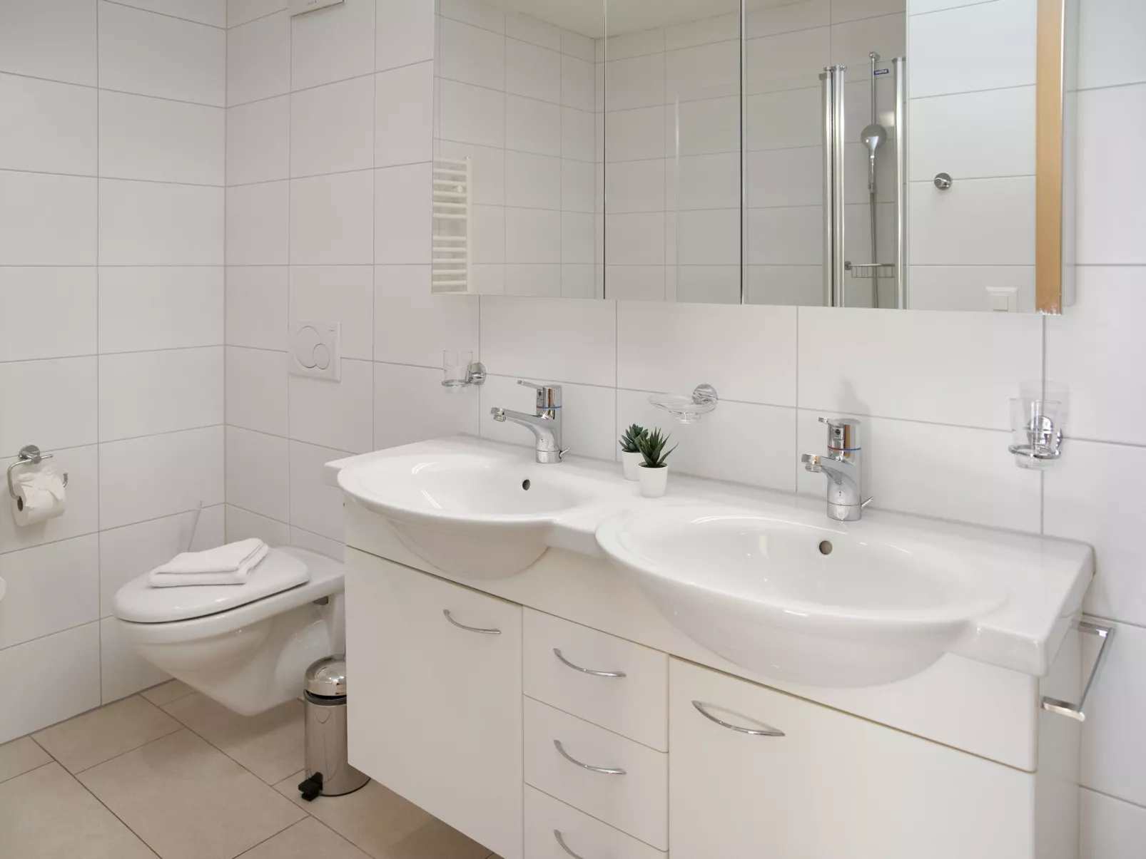 Bella Vista Apt. No. 09-Inside