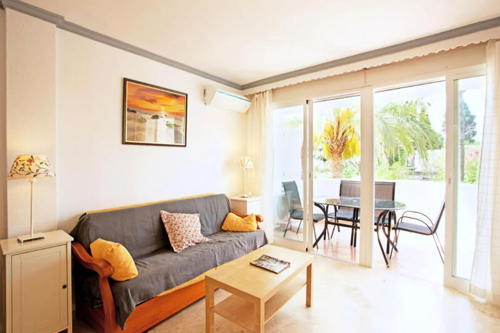 Studio à Marbella-Wohnzimmer