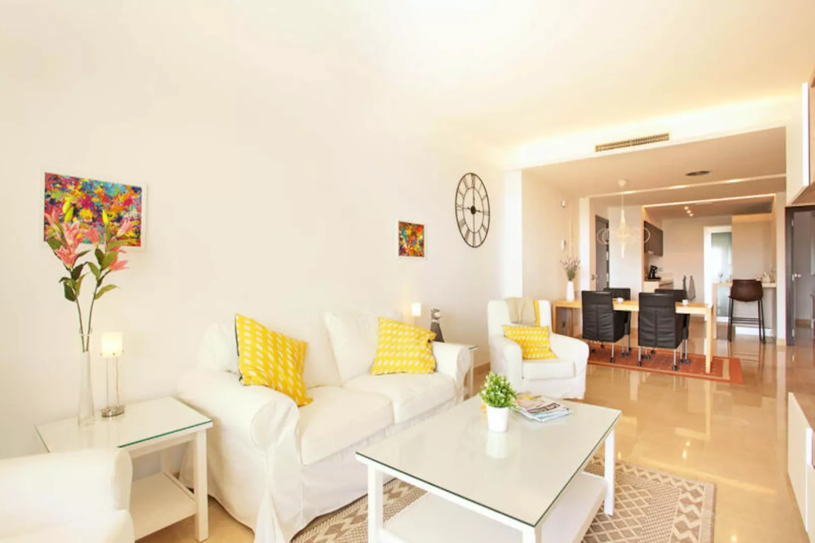 Appartements à Ojen-Image-tags.