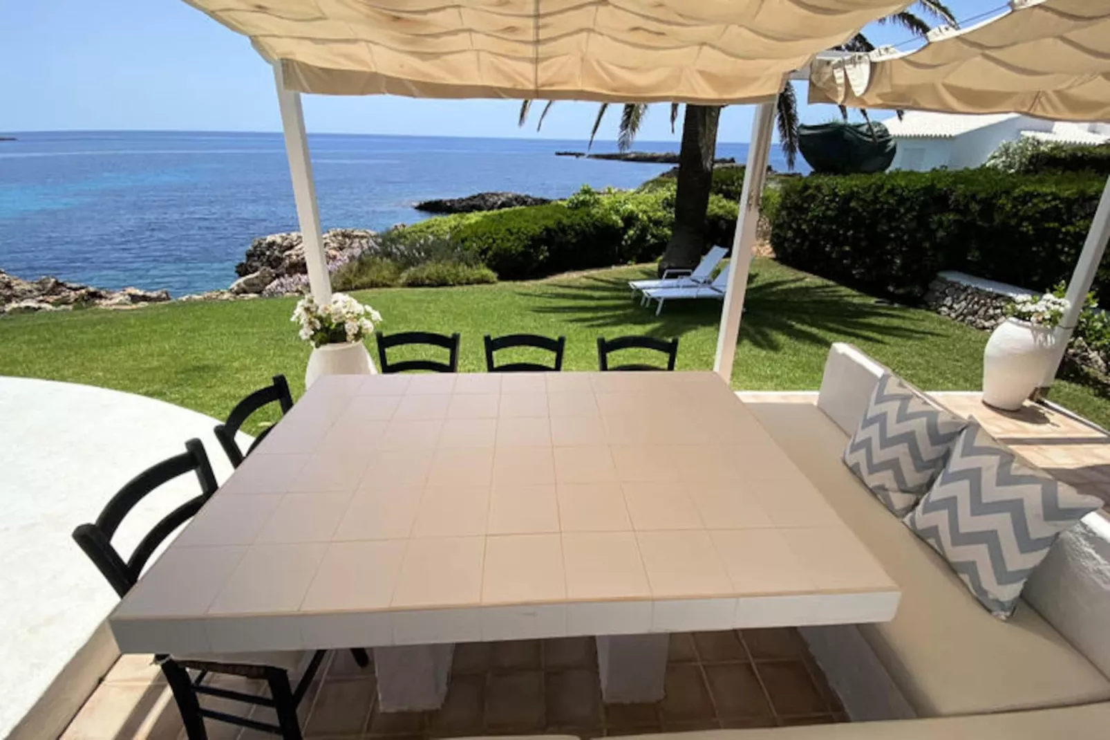 Maison à Binisafuller-Image-tags.