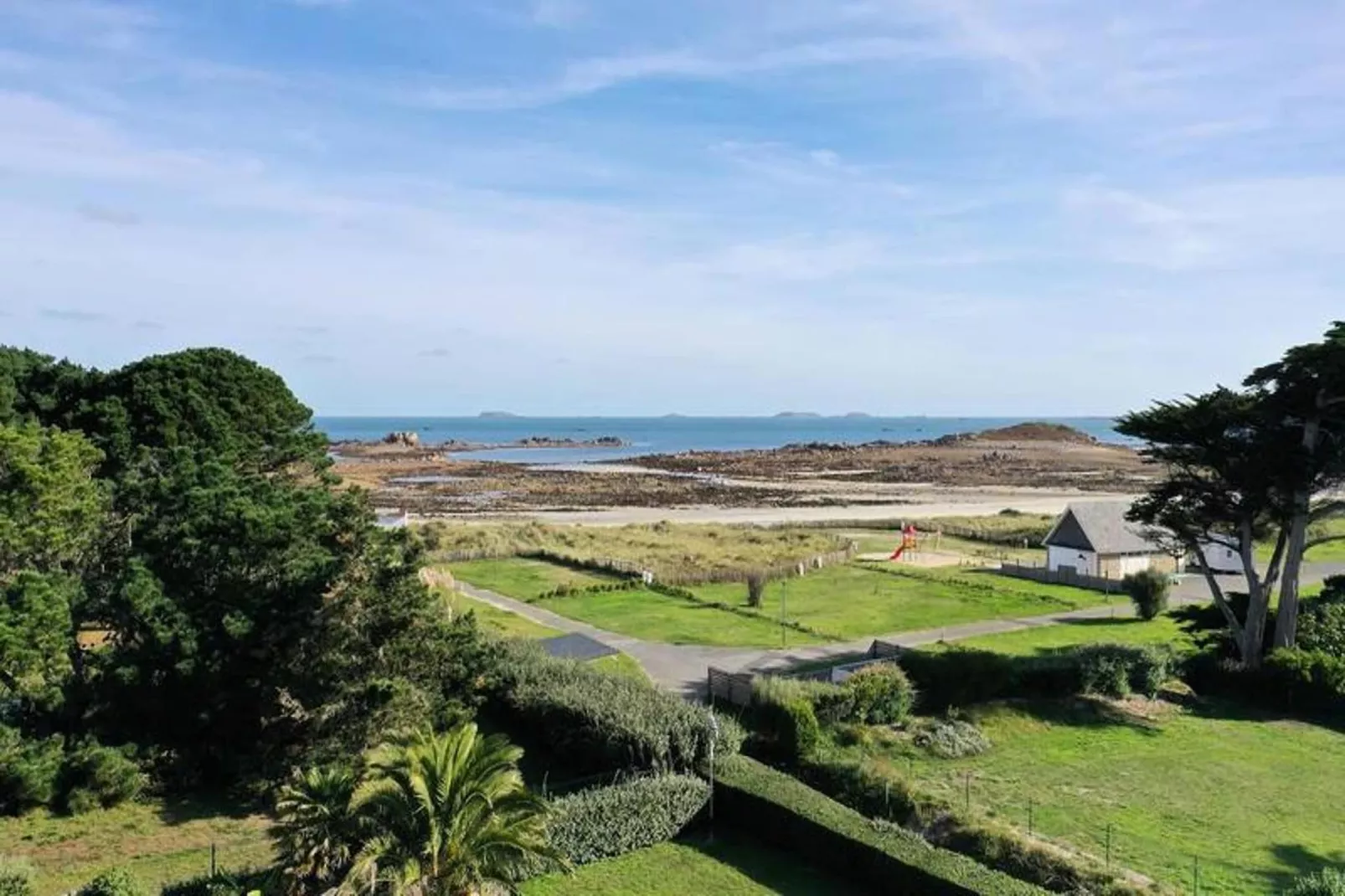 Maison à Penvénan-Areas within 1km in summer