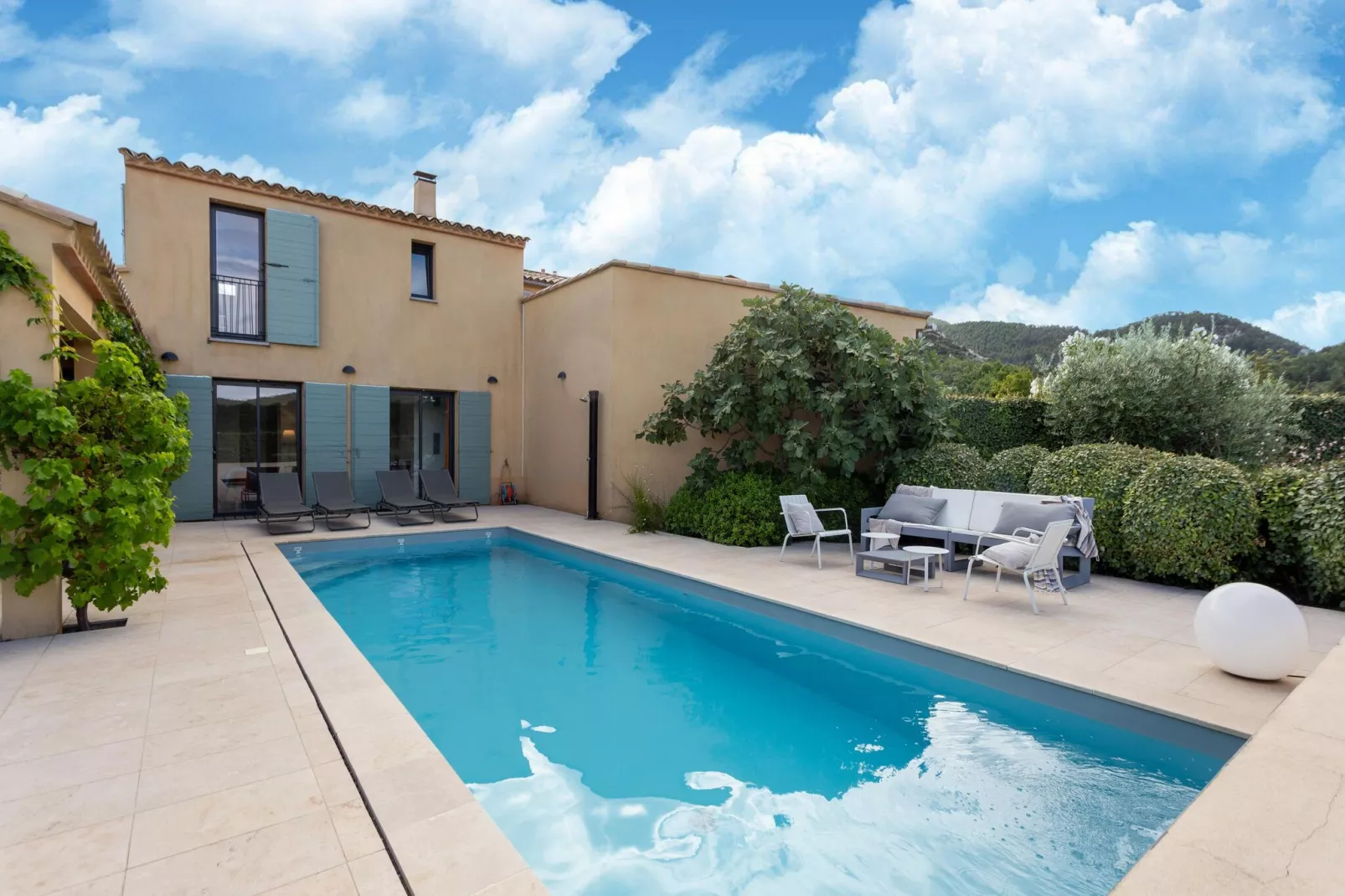 Villa Mont Ventoux-Schwimmbad