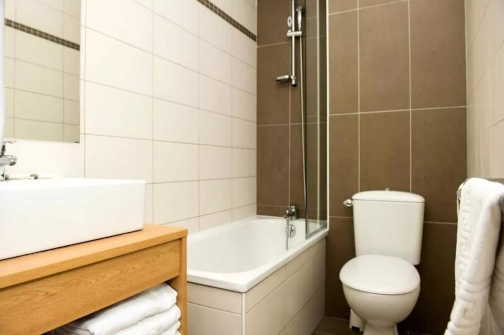 SOWELL Family Les Bergers***-Image-tags.