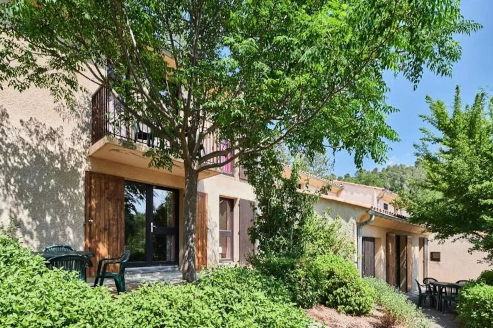 Résidence Domaine de Château Laval *** - Vacances Bleues