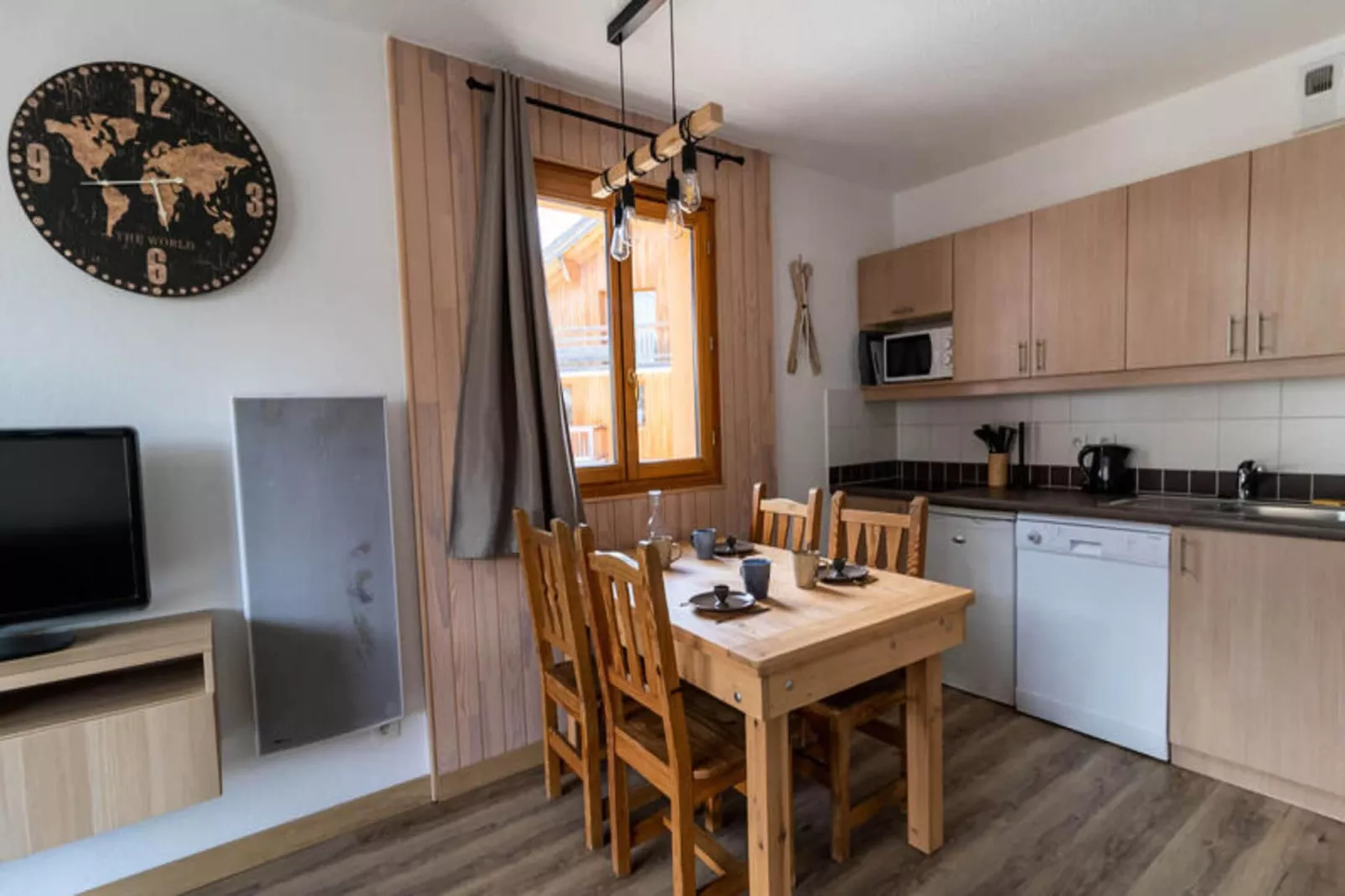 Résidence Le Balcon Des Airelles-Dining room