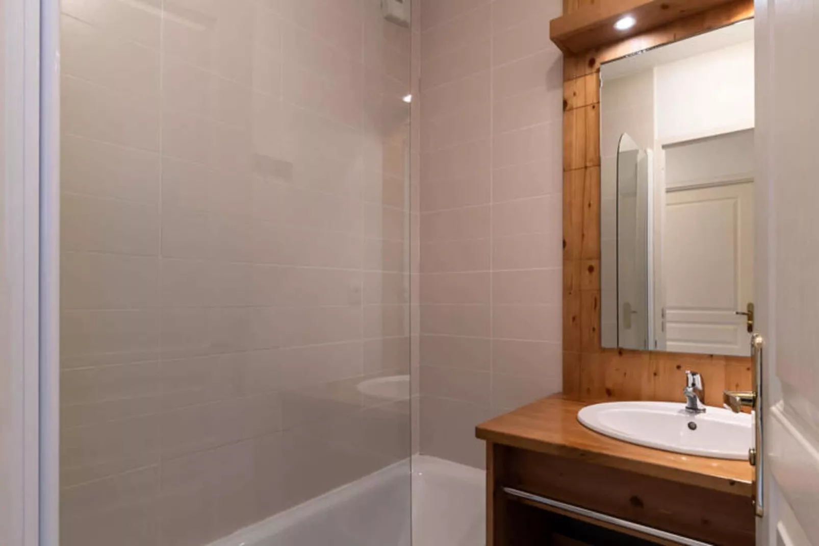 Résidence Le Balcon Des Airelles-Salle de bain