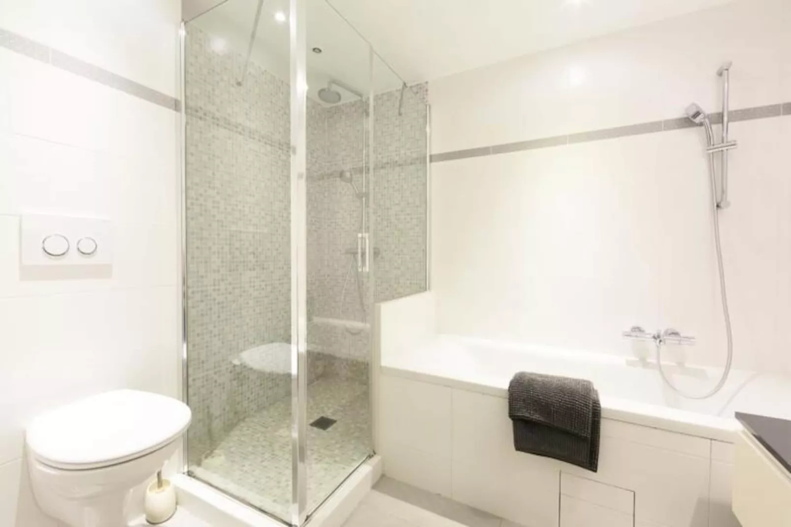 Résidence Grande Villa Proven&ccedil;ale Piscine Dans Un &eacute;crin De Verdure ❤live In Cannes❤-Image-tags.