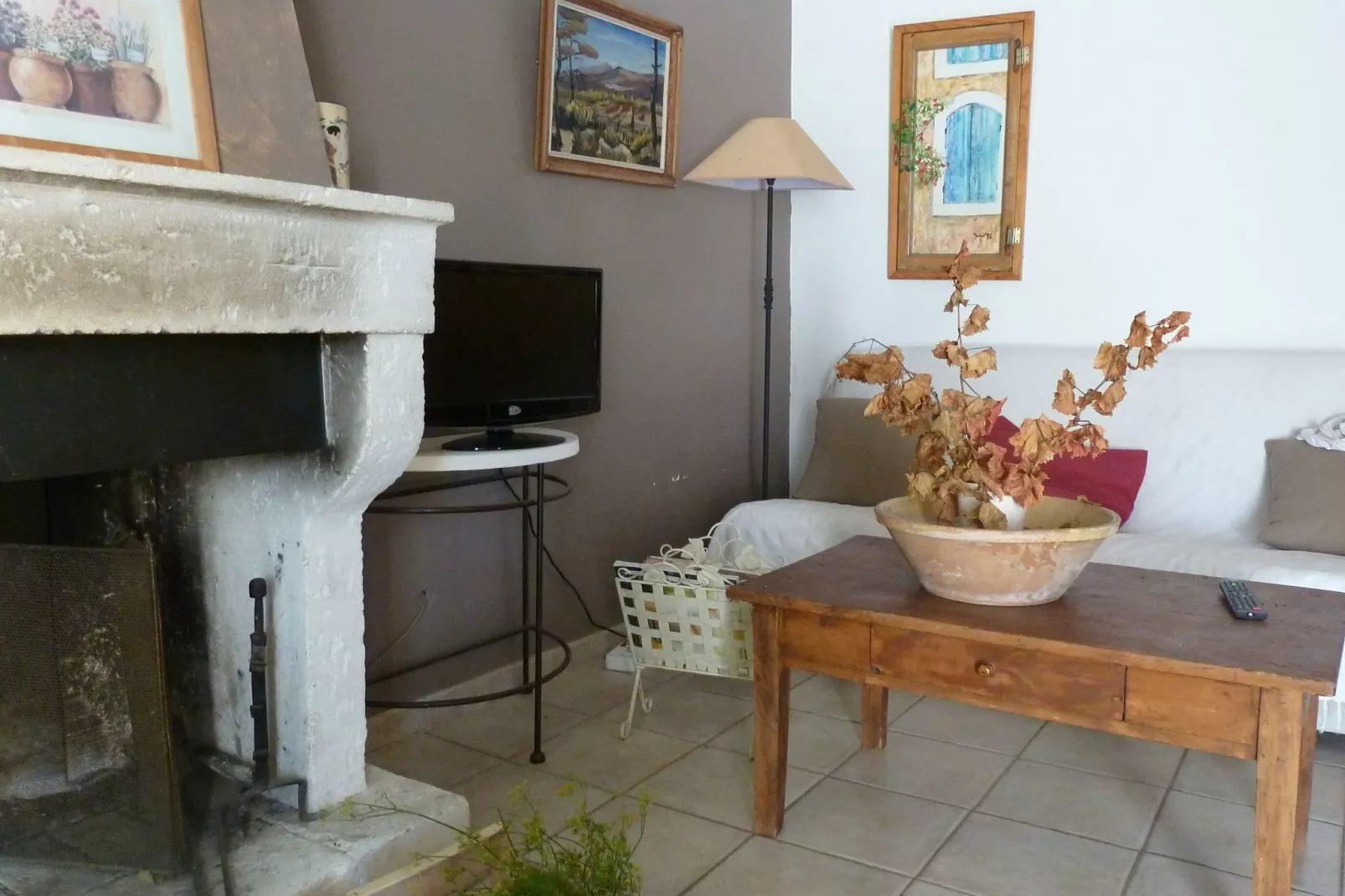 Le Mûrier-Living room
