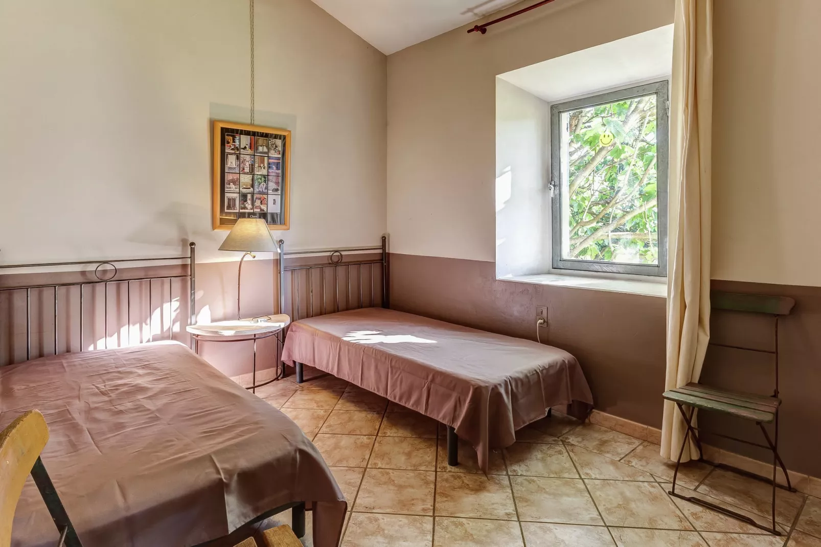 Le Mûrier-Bedroom