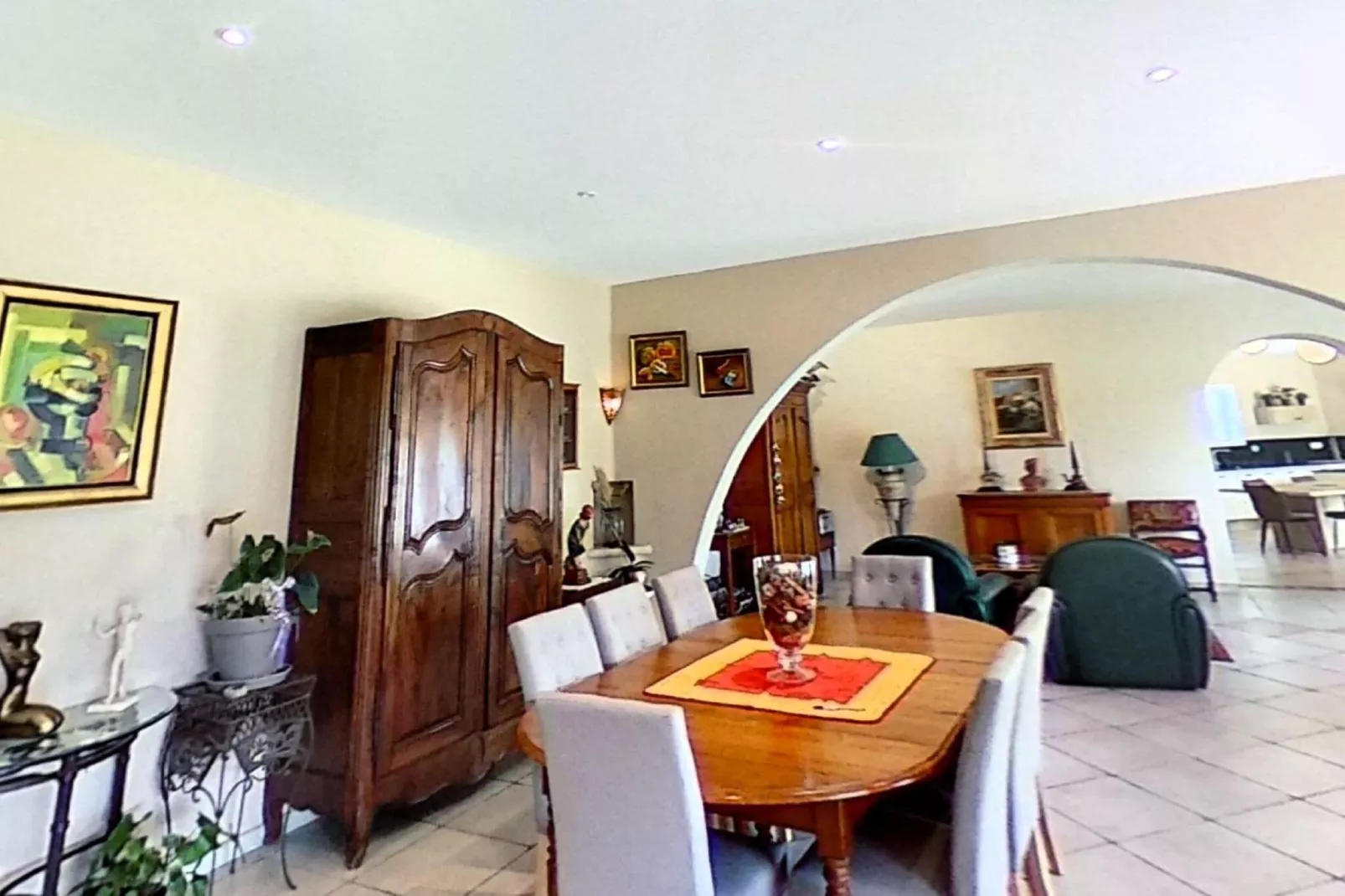Villa - L'ISLE-SUR-LA-SORGUE-Dining room