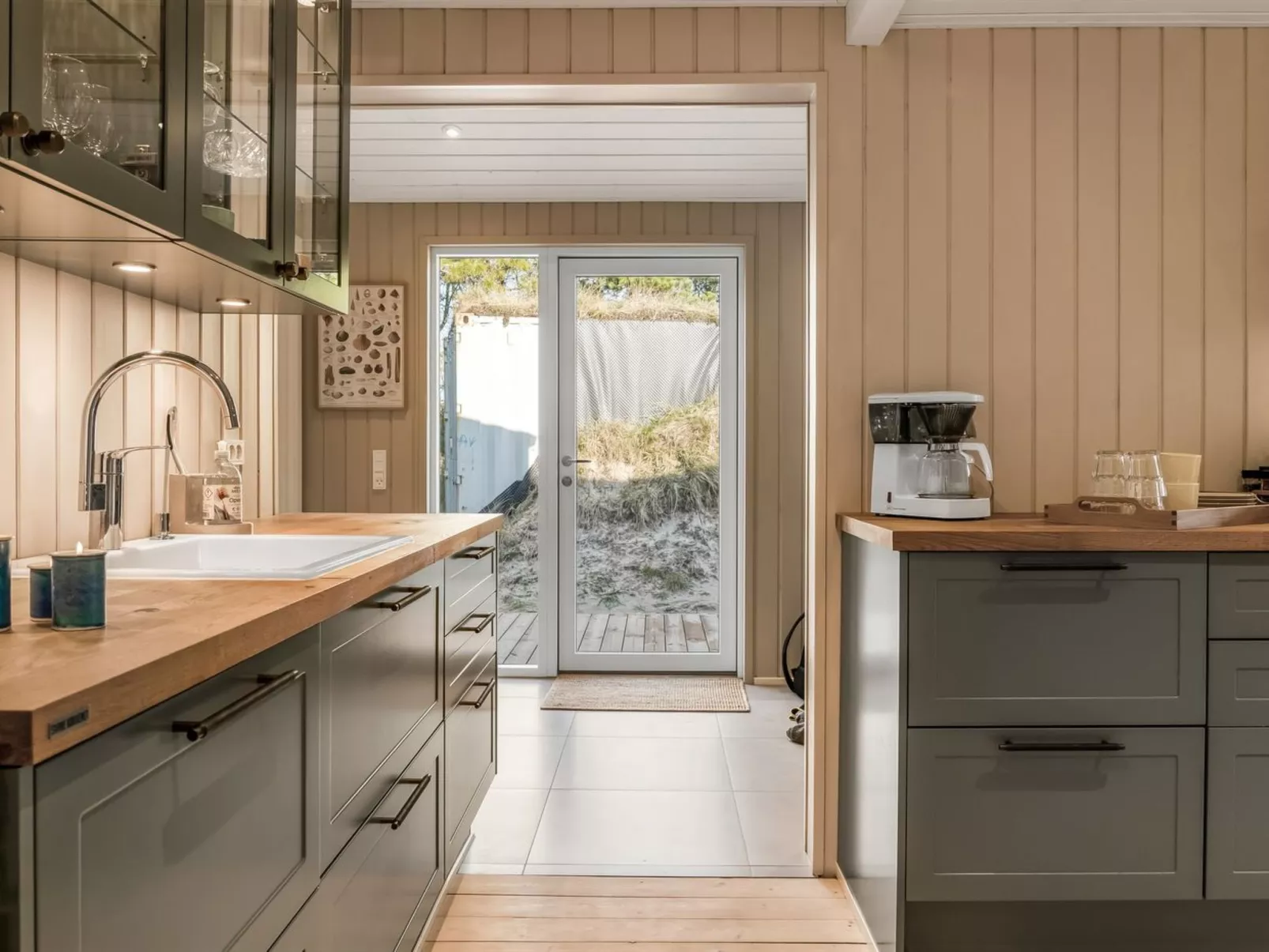 "Erja" - 600m from the sea-Inside