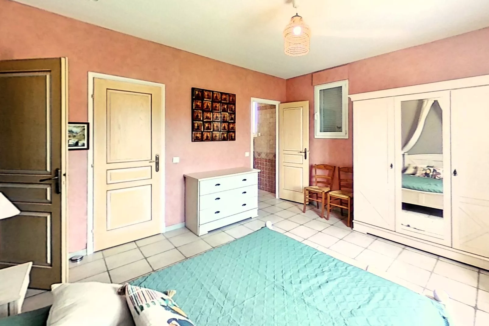 Villa - L'ISLE-SUR-LA-SORGUE-Bedroom