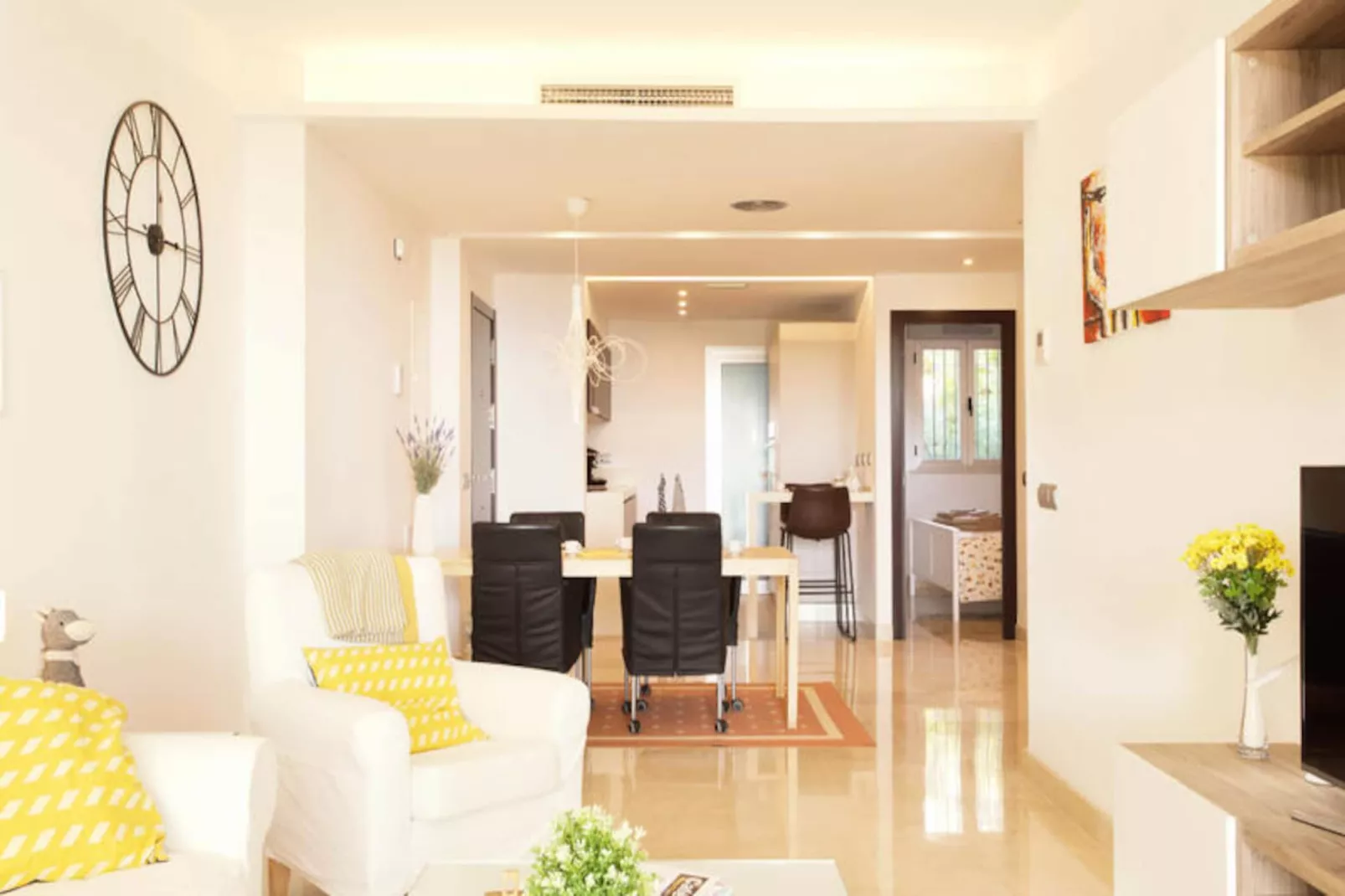 Appartements à Ojen-Image-tags.