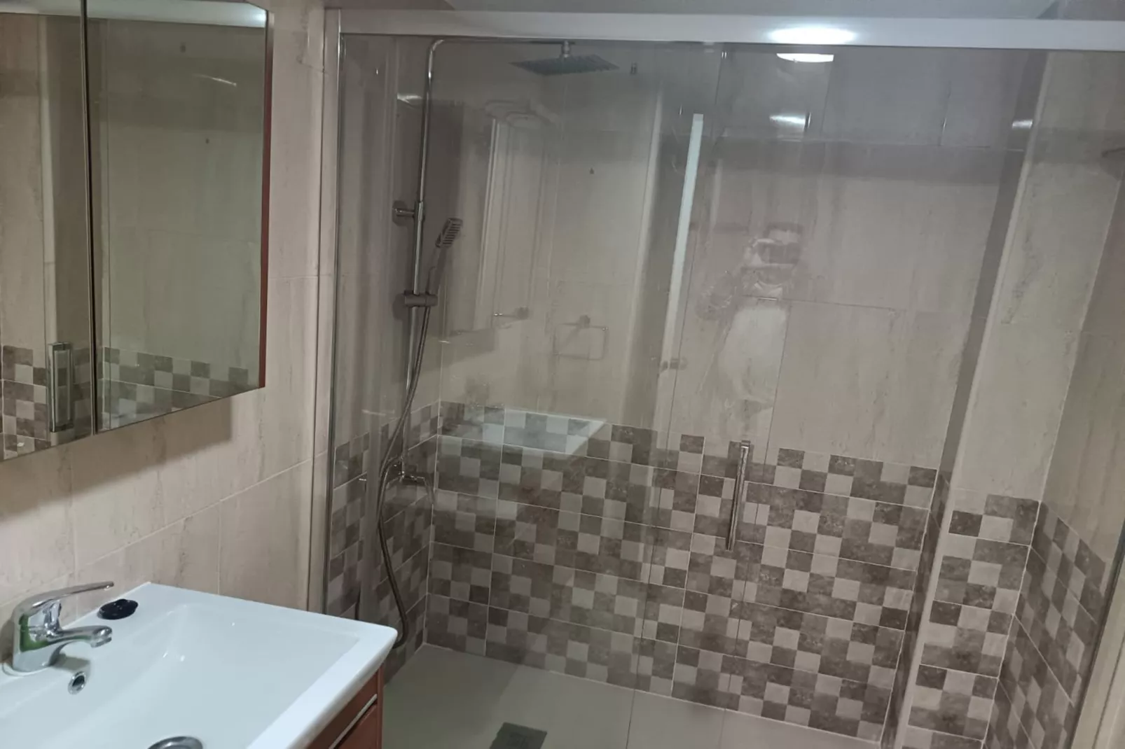 1467-Andres-305-Bathroom