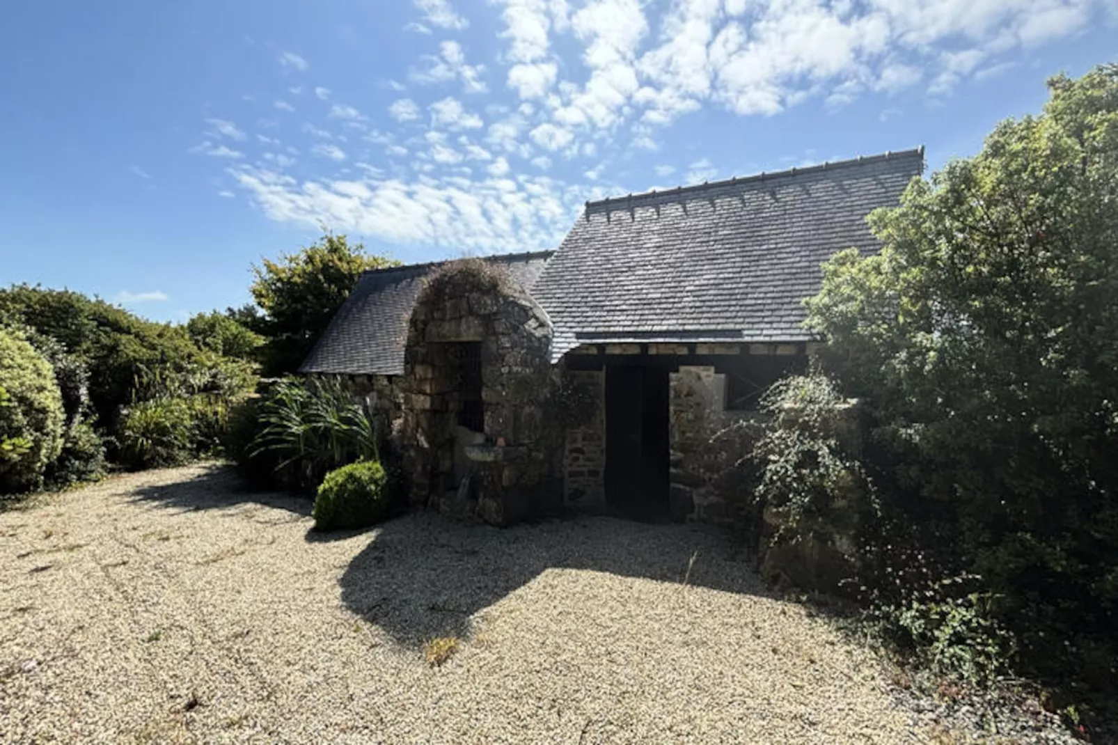 Maison à Plougrescant-Image-tags.