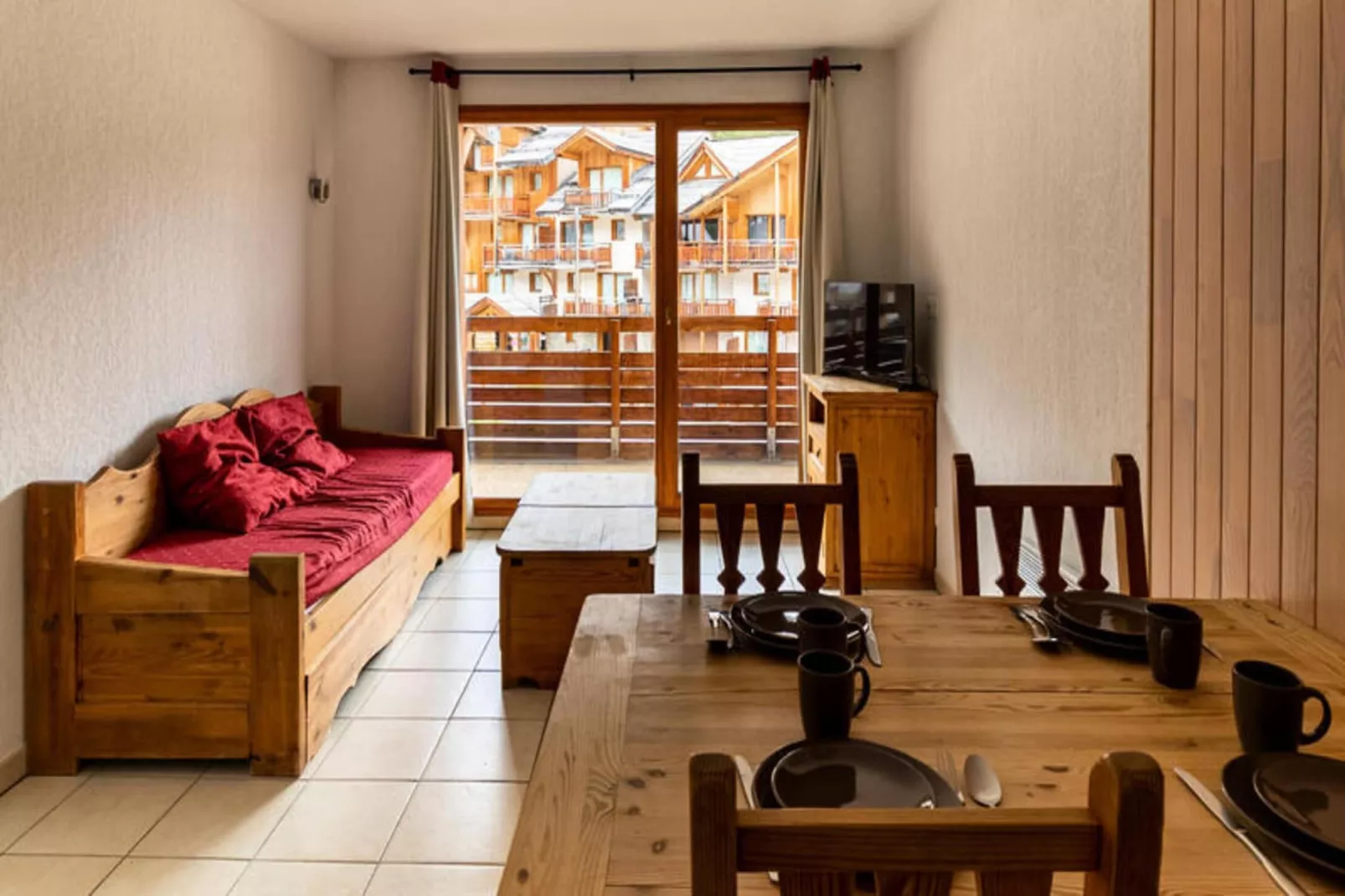 Résidence Le Balcon Des Airelles-Dining room