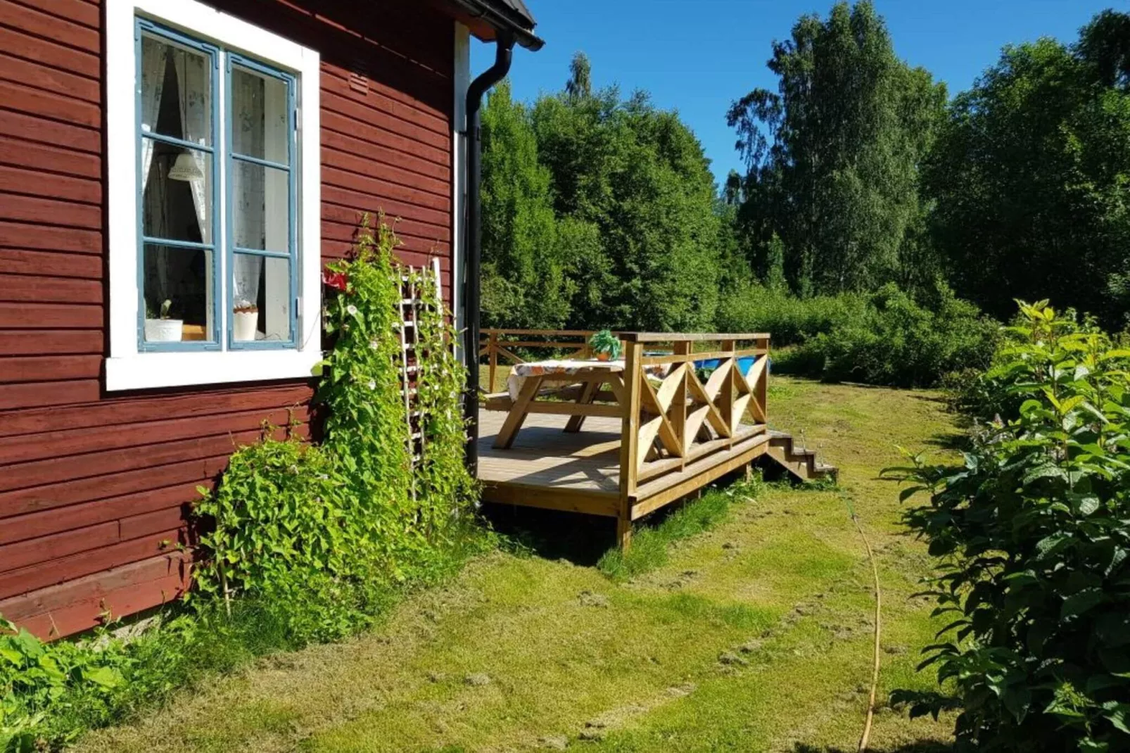 4 person holiday home in RAMSJÖ-By Traum-Outdoor