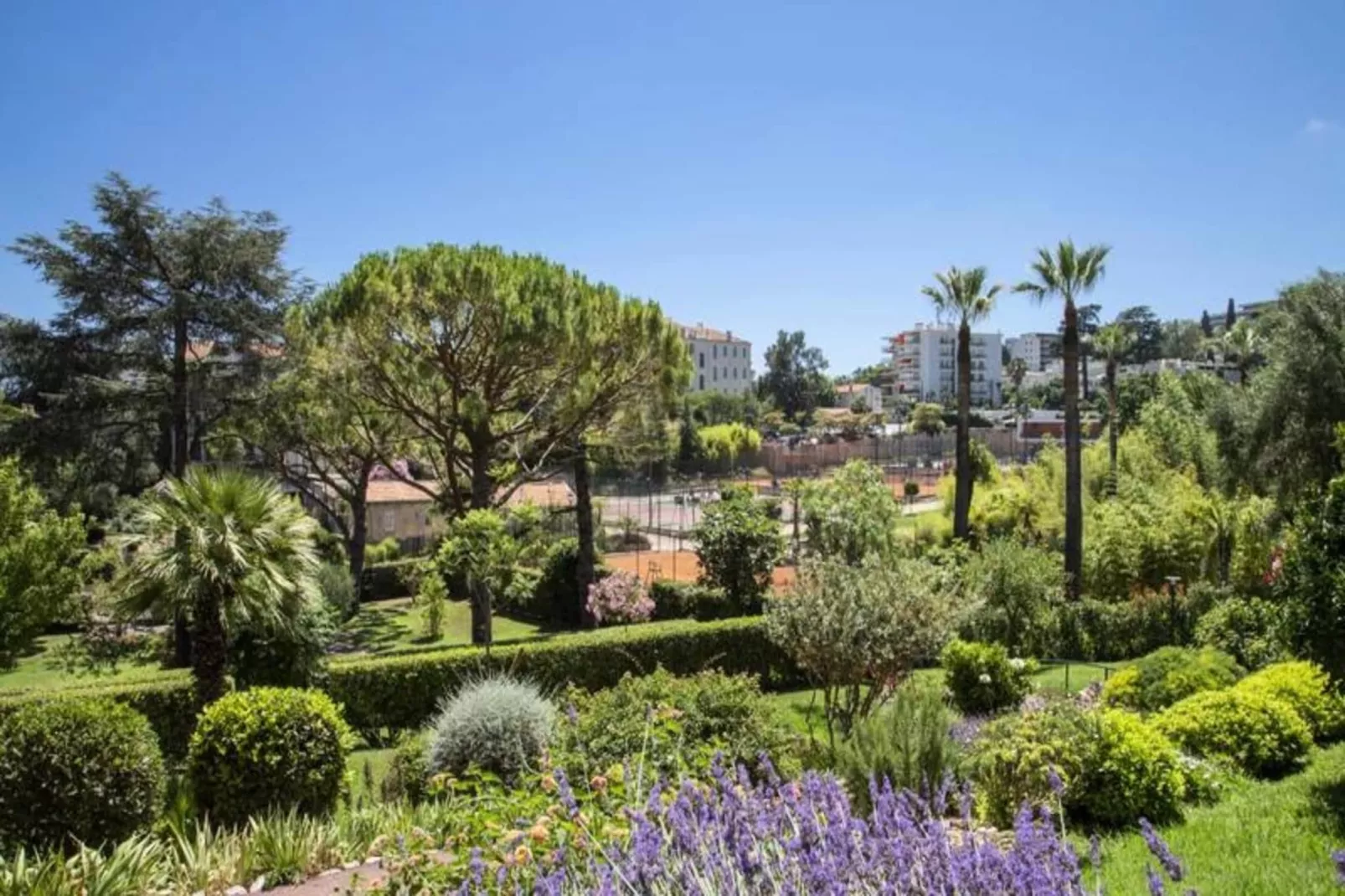 Résidence Appartement Enti&egrave;rement &eacute;quip&eacute; De 105 M2 Avec Vue Mer Et Collines-Extérieur été