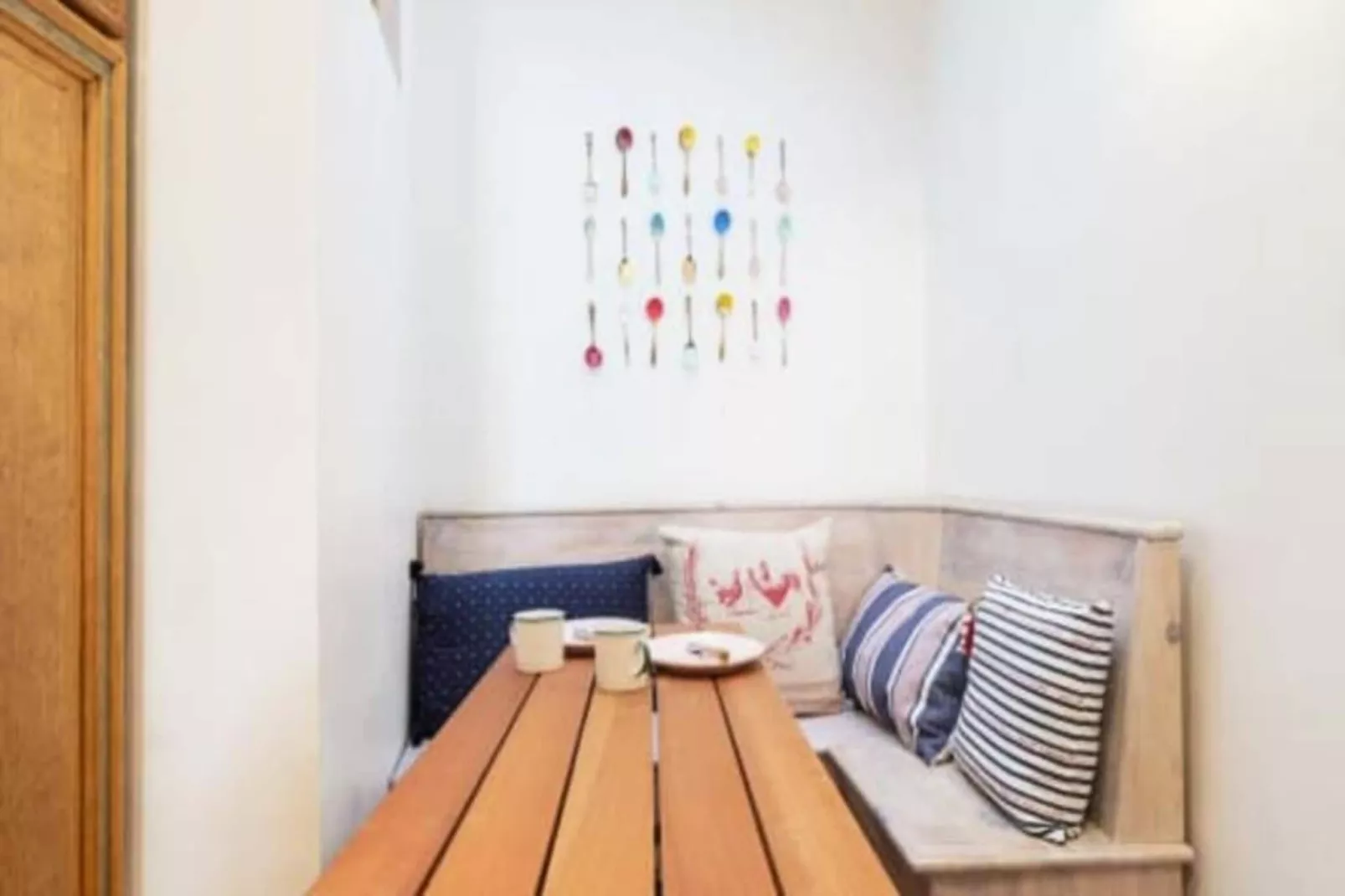 Résidence Bnb Renting Grand Studio Au C&oelig;ur De Cannes, Quartier De La Vieille Ville !-Exterior in summer