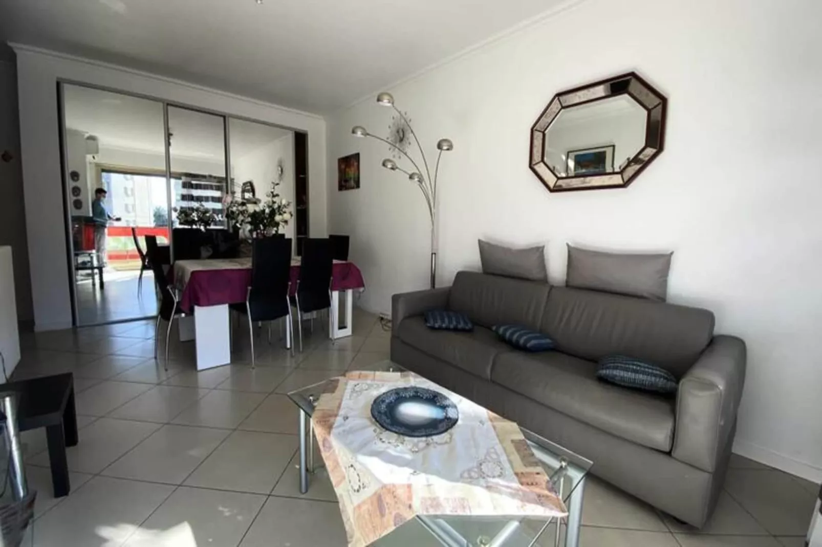 Résidence 2 Pi&egrave;ces Plein Sud &agrave; 300m De La Croisette ☀live In Le Bosquet☀-Wohnzimmer