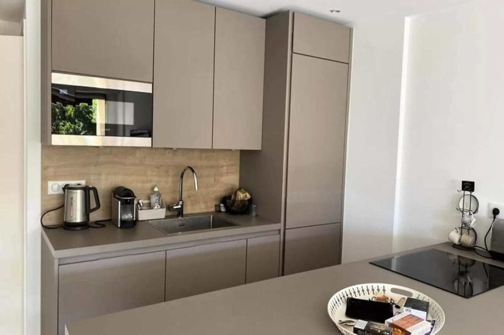 Résidence Appartement D’exception Cannes Centre Vue Mer Piscine ❤live Inparc Bruyere❤-Exterior in summer