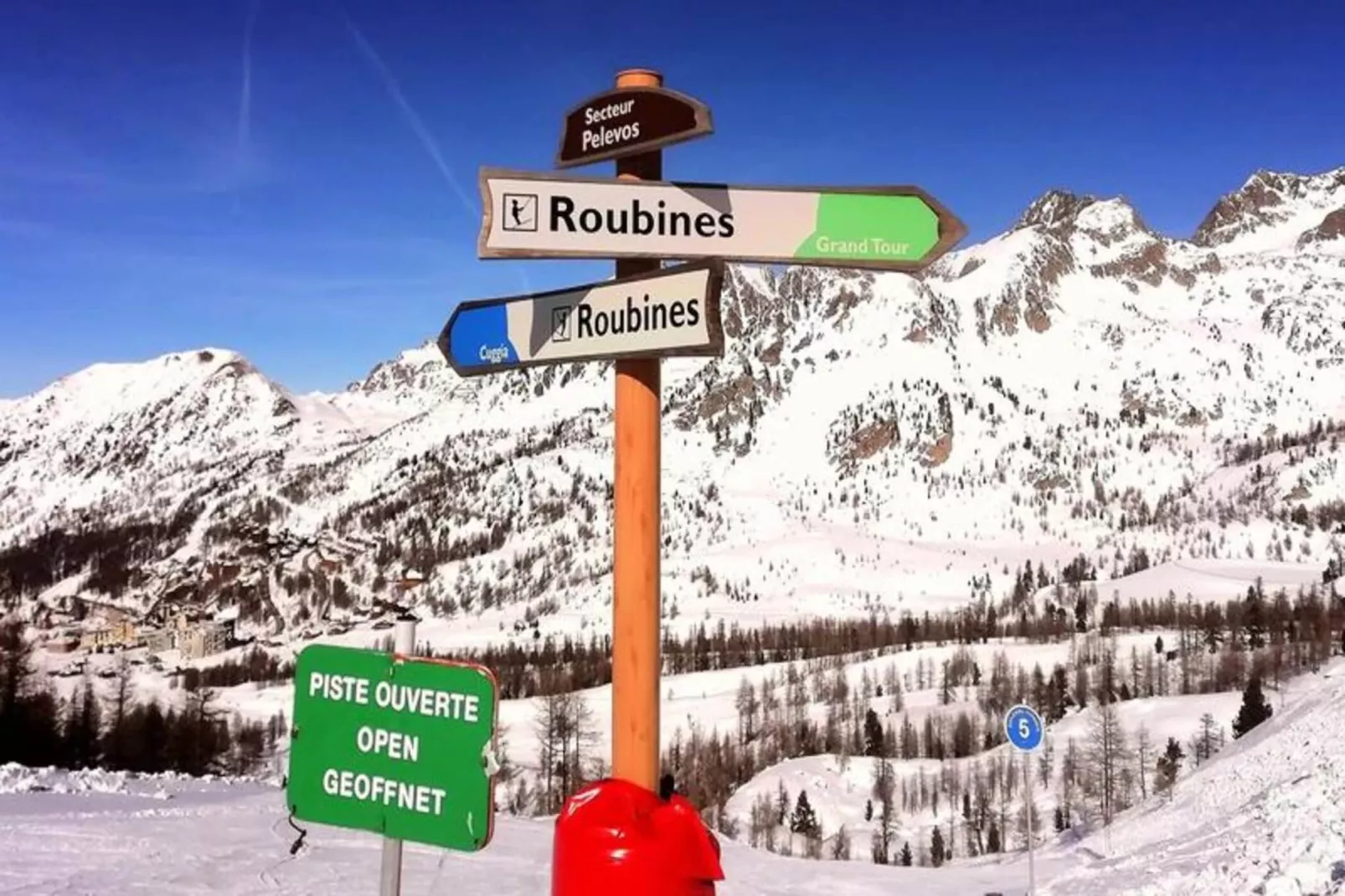 Résidence St Pierre B9-Extérieur été