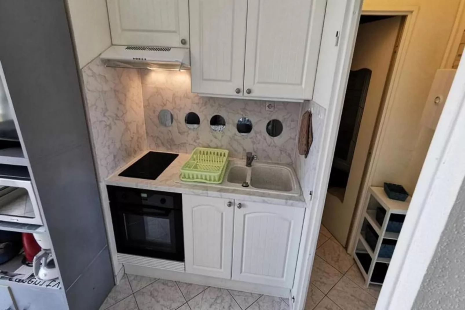 Résidence Terrasses De La Mediterranee 1-Küche