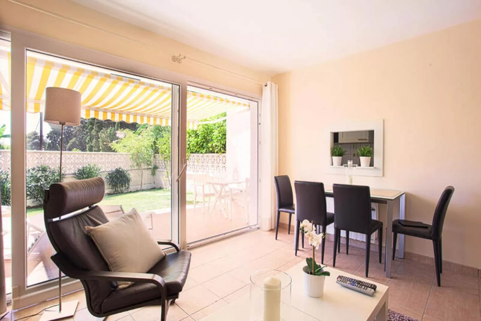 Maison à Marbella-Esszimmer