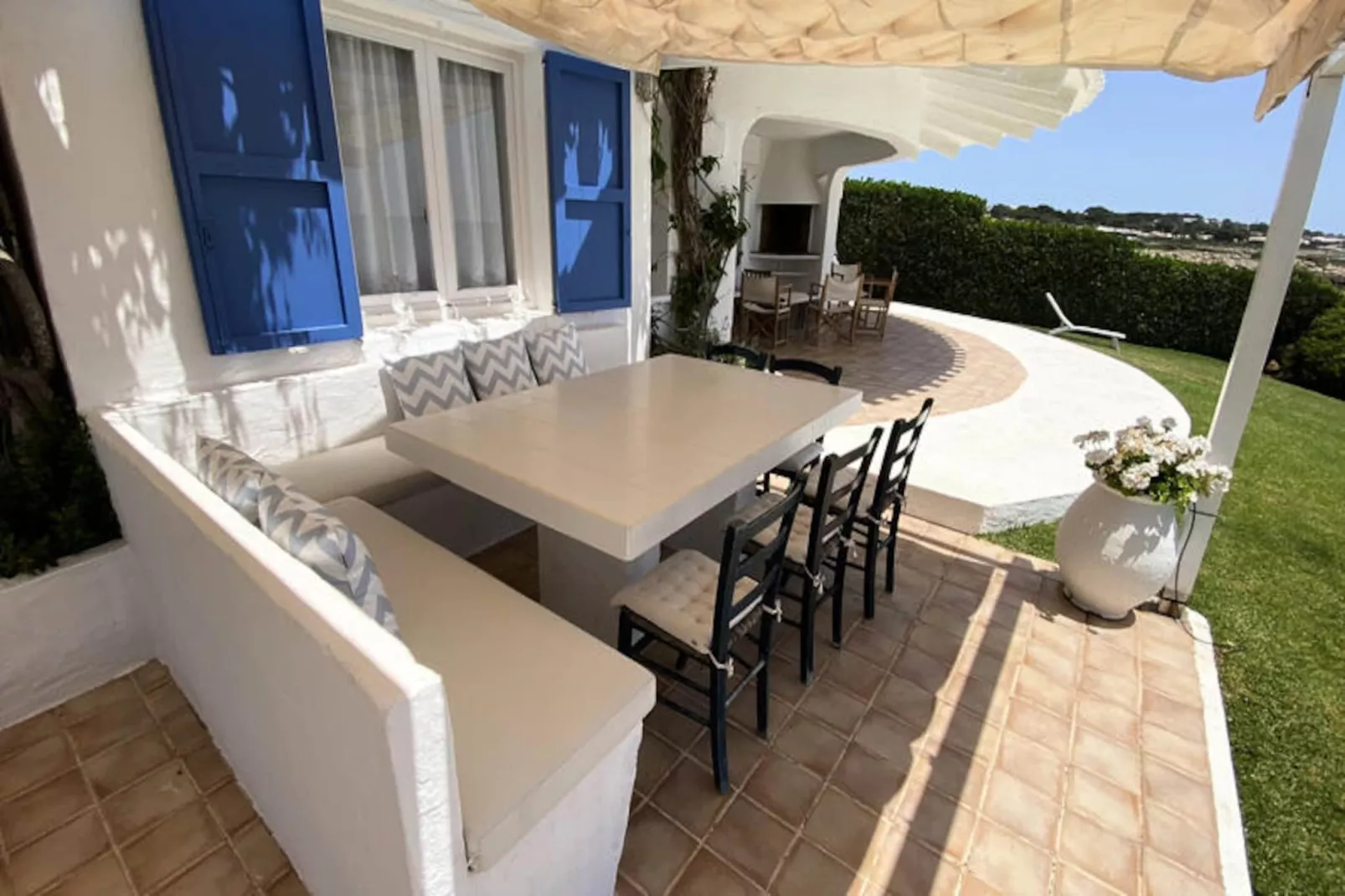 Maison à Binisafuller-Image-tags.