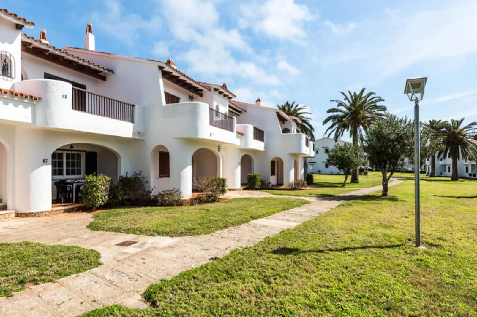 Appartements à Son Bou-Image-tags.