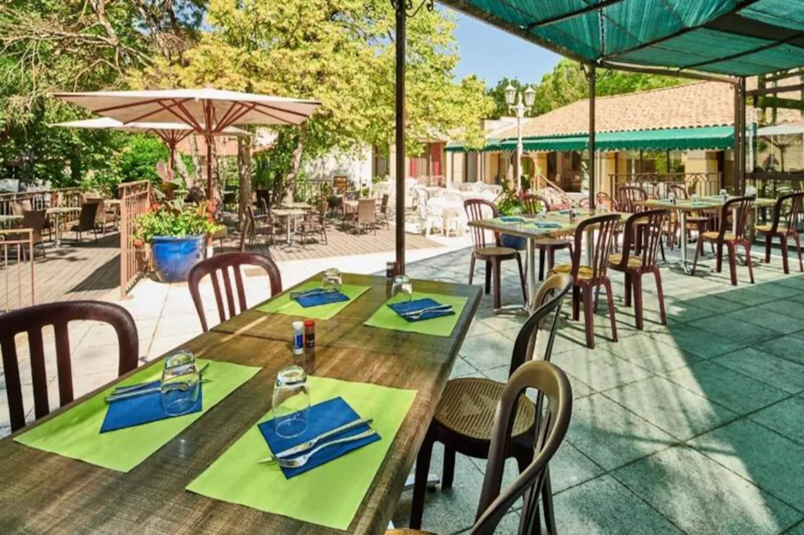 Résidence Domaine de Château Laval *** - Vacances Bleues