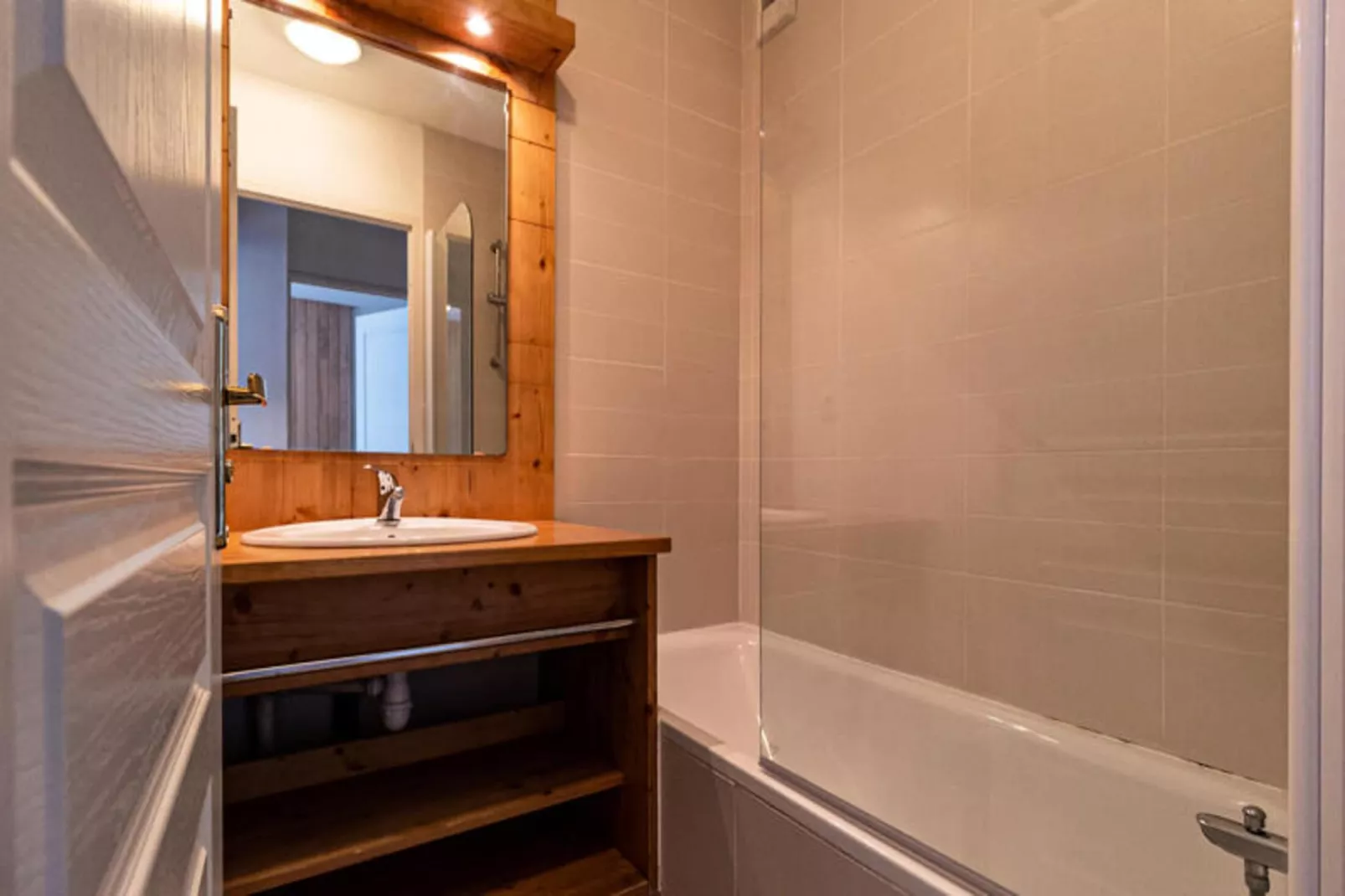 Résidence Le Balcon Des Airelles-Bathroom