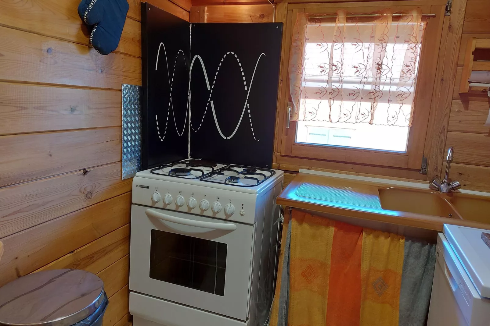 L'Aigle chalet ensemble - Saint-Maurice-sur-Moselle-Kitchen