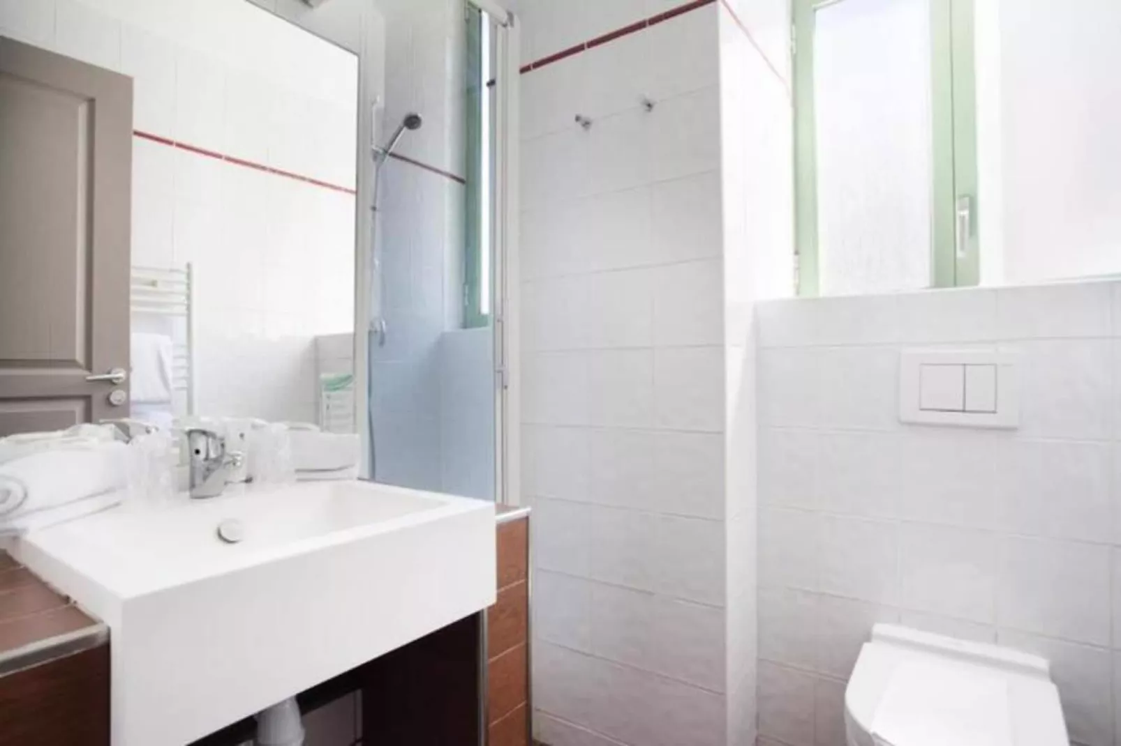 Appart'hôtel Odalys Palais Rossini-Exterior in summer