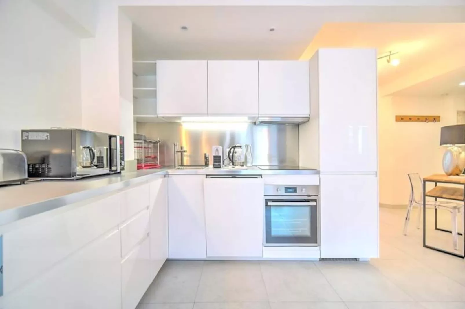 4 Pi&egrave;ces - Moderne Lumineux Croisette 1 Mn, Coeur De Cannes Olam Properties-Image-tags.