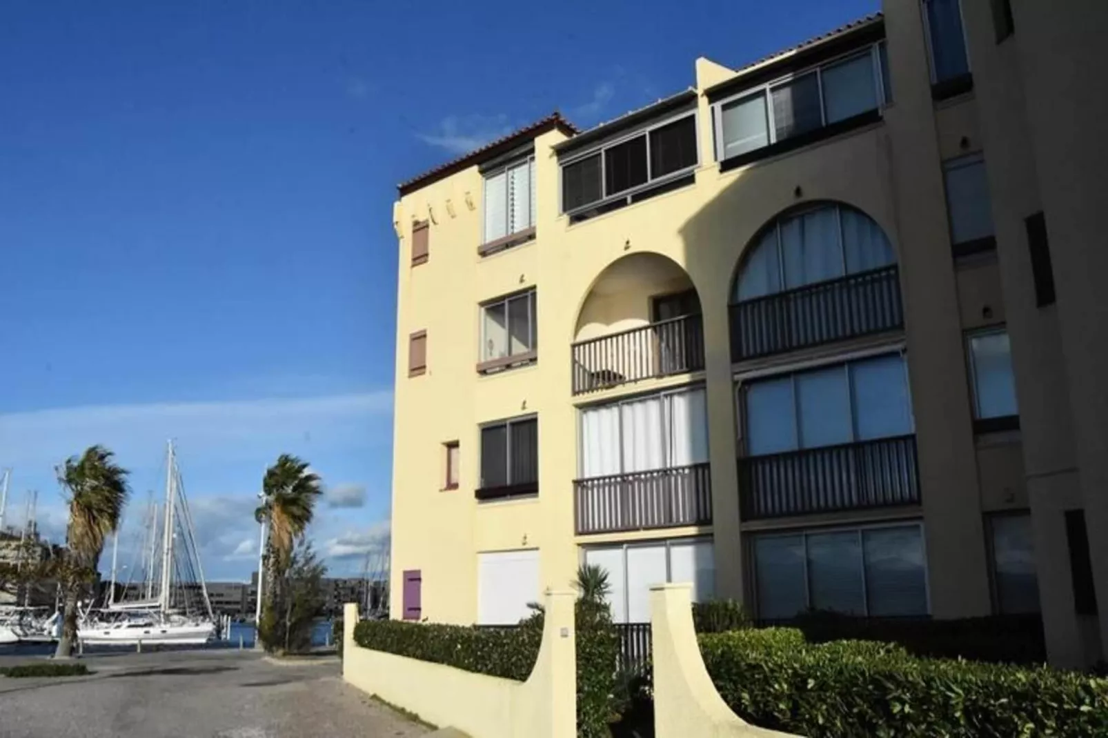 Résidence Les Portes De La Mediterranee-Außenbereich Sommer