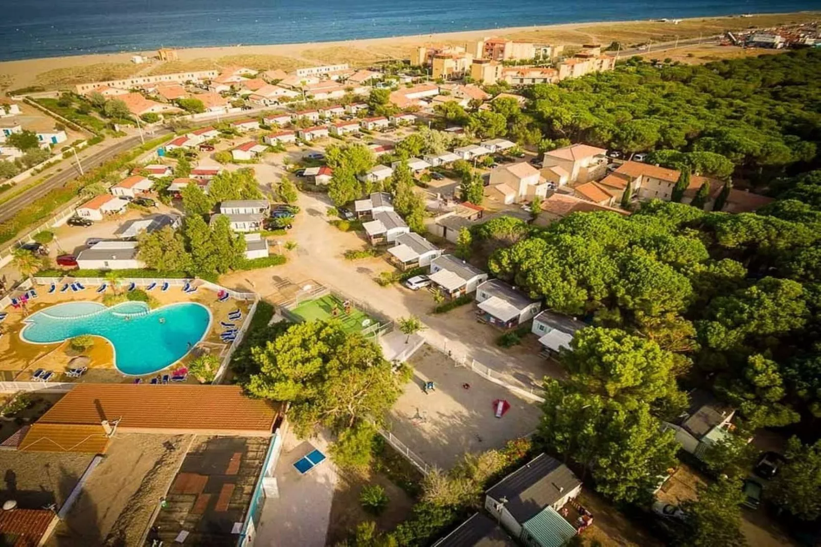 Résidence Les Captivantes-Außenbereich Sommer