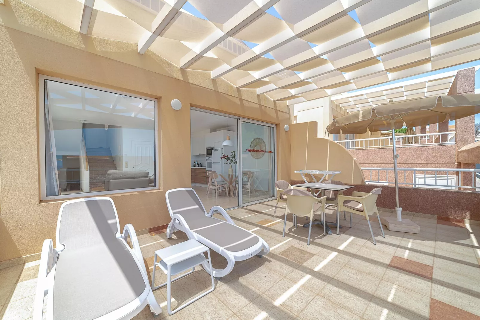 Villas Montesolana Standard 4 Pax-Terrace balcony
