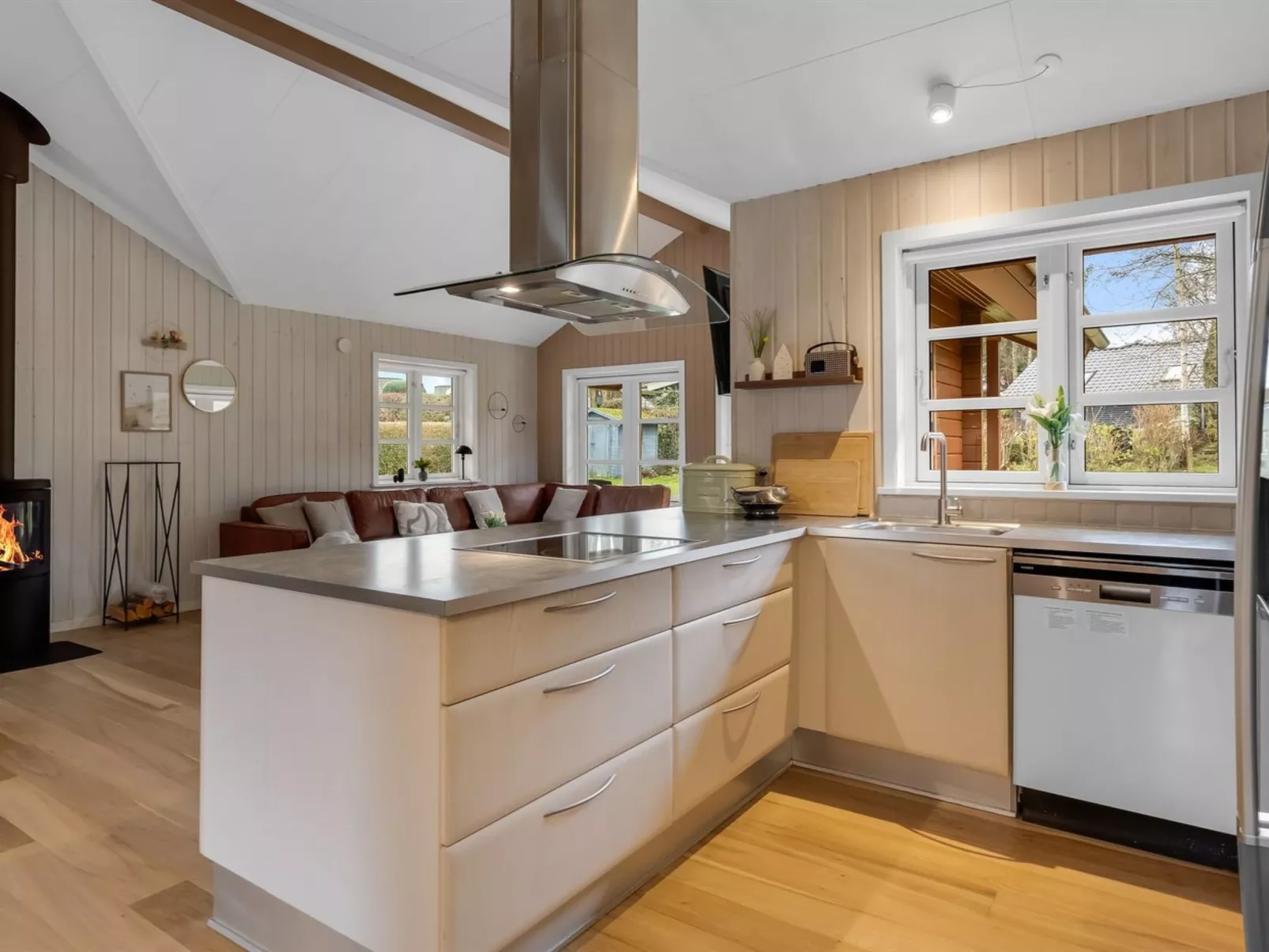 "Marisol" - 200m from the sea-Inside